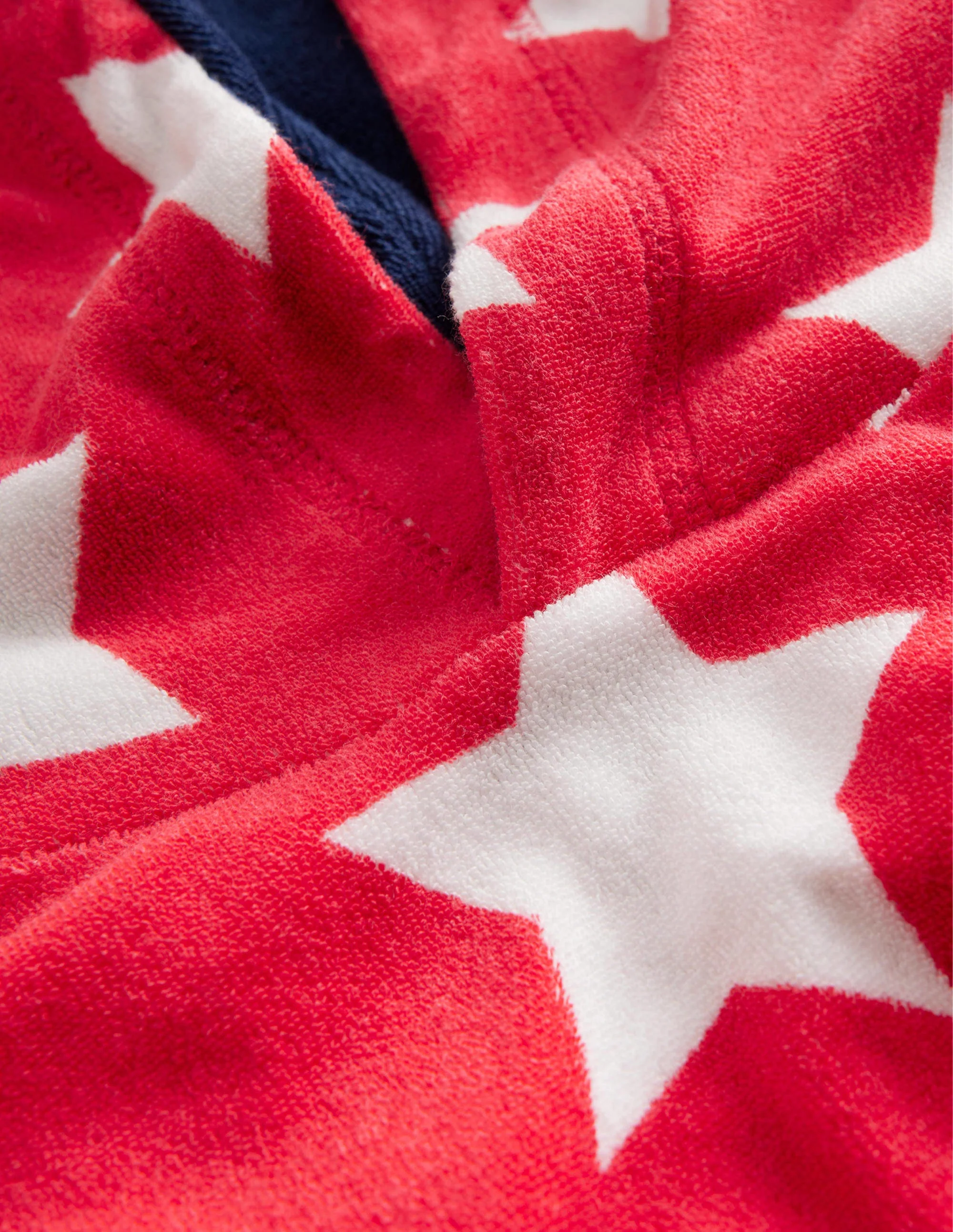 Towelling Throw-on-Red Star - Image 3