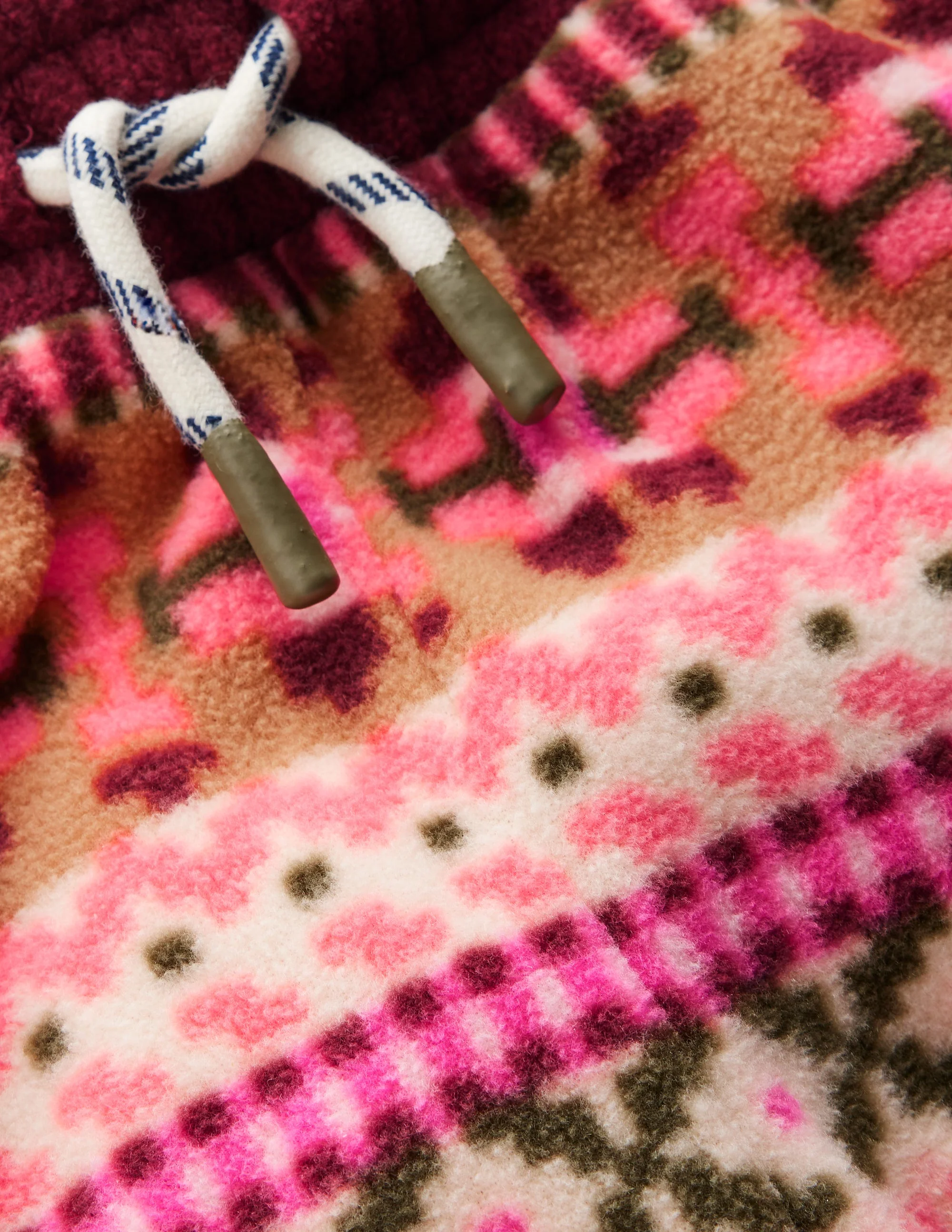 Cosy Geometric Sweatpants-Pink Aztec Geo - Image 3