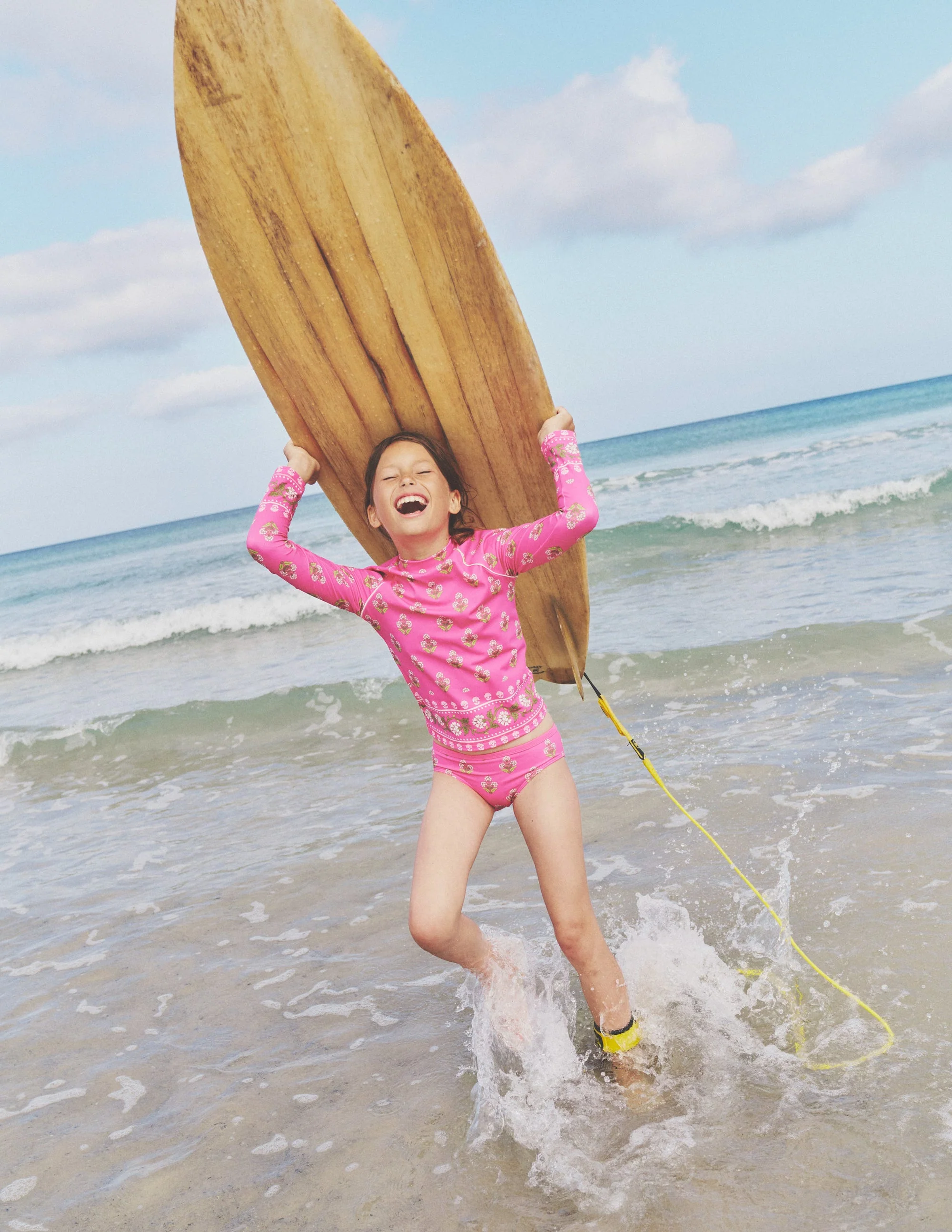 Patterned Rash Guard-Pink Small Woodblock - Image 4