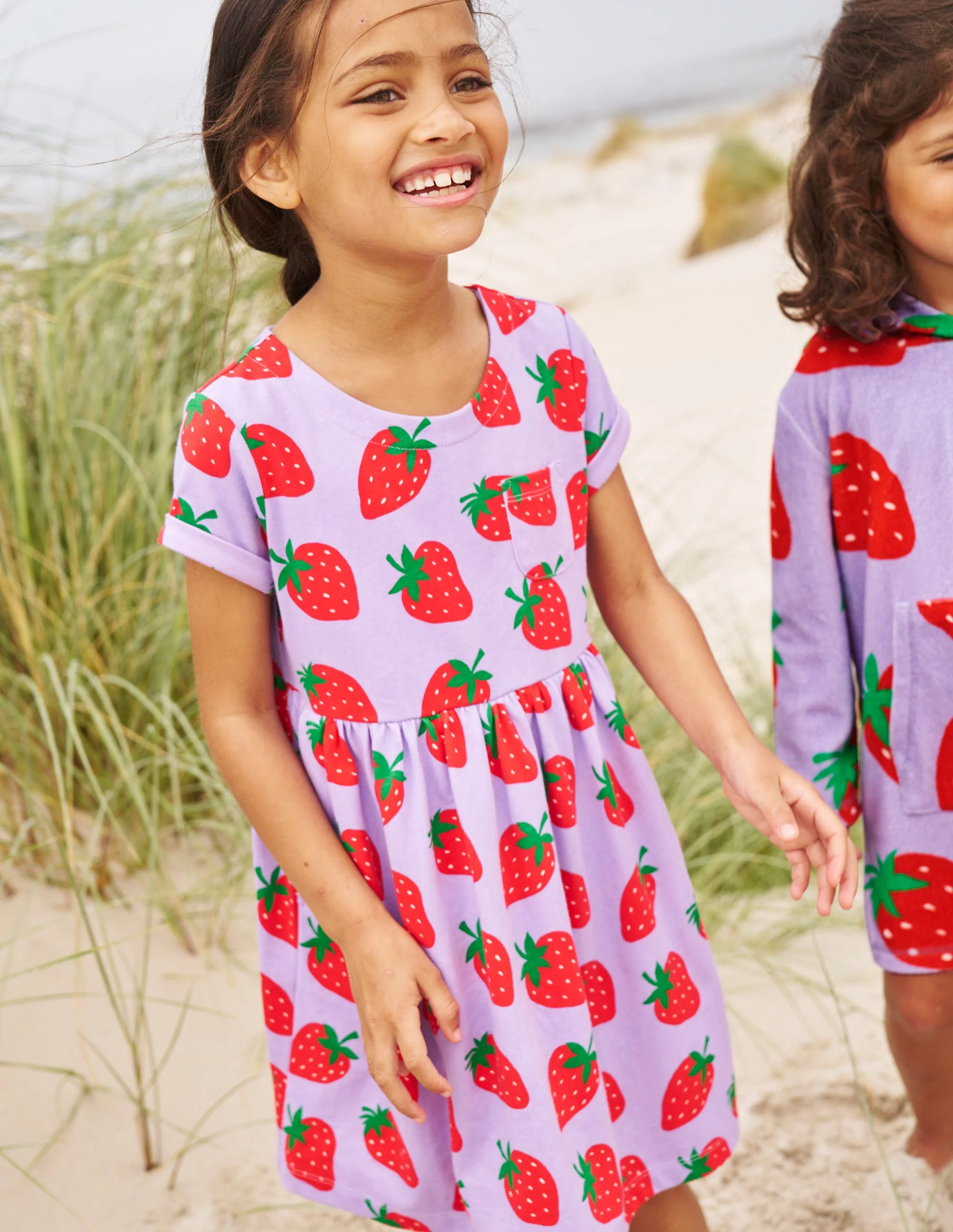 Short-sleeved Fun Jersey Dress-Parma Violet Strawberries - Image 4