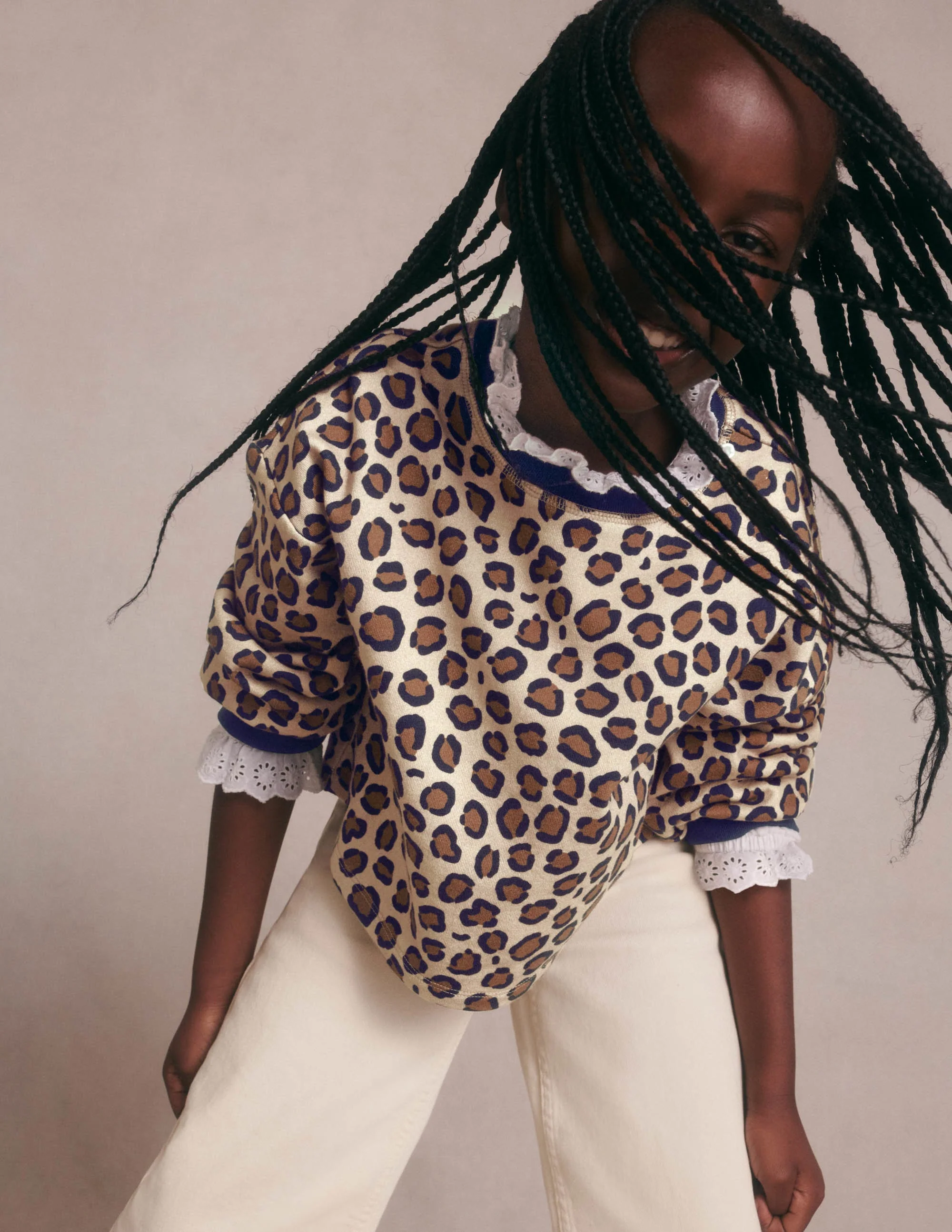 Volume Sleeve Sweatshirt-Nut Brown Leopard - Image 4