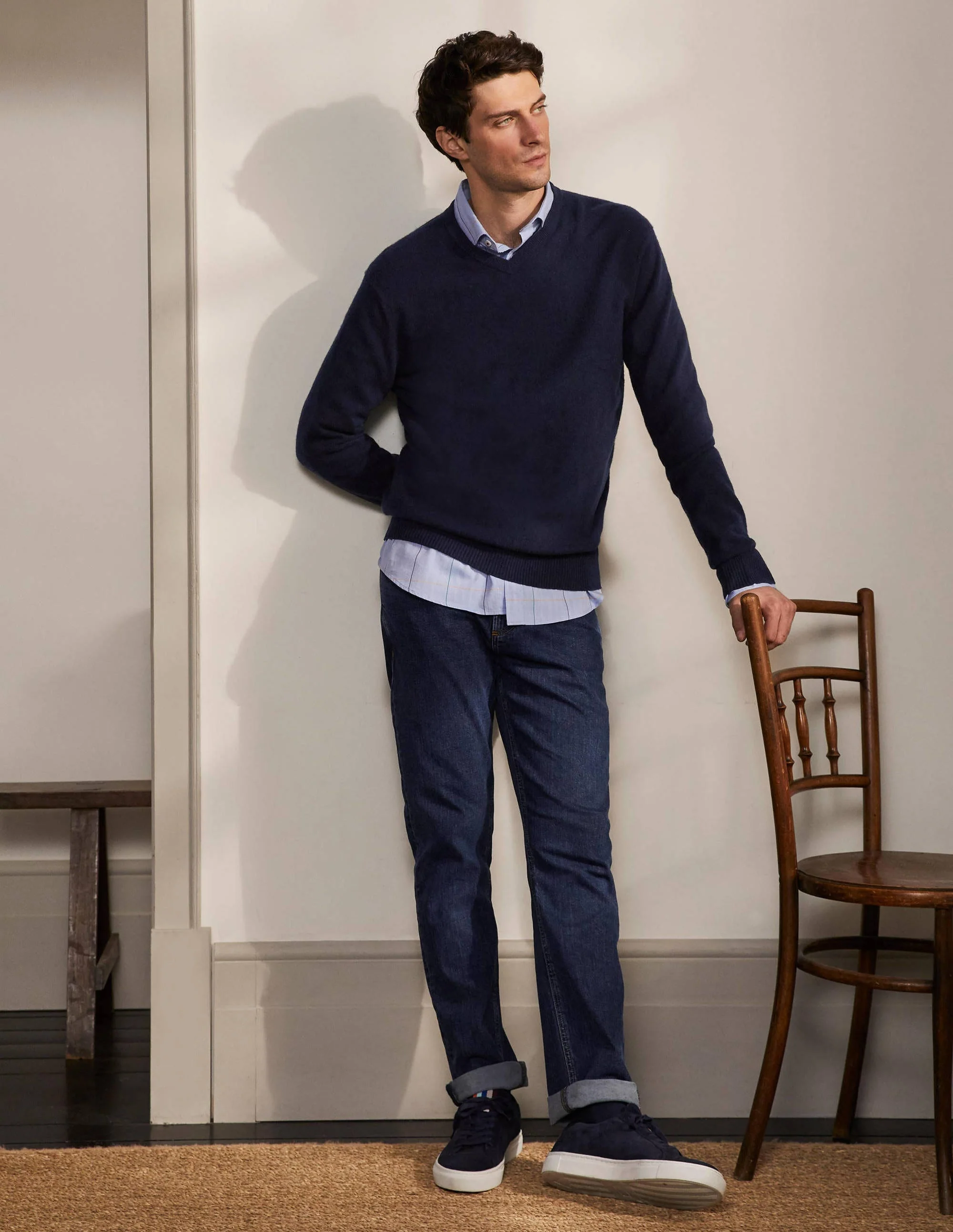 Cashmere V-neck-Navy - Image 2