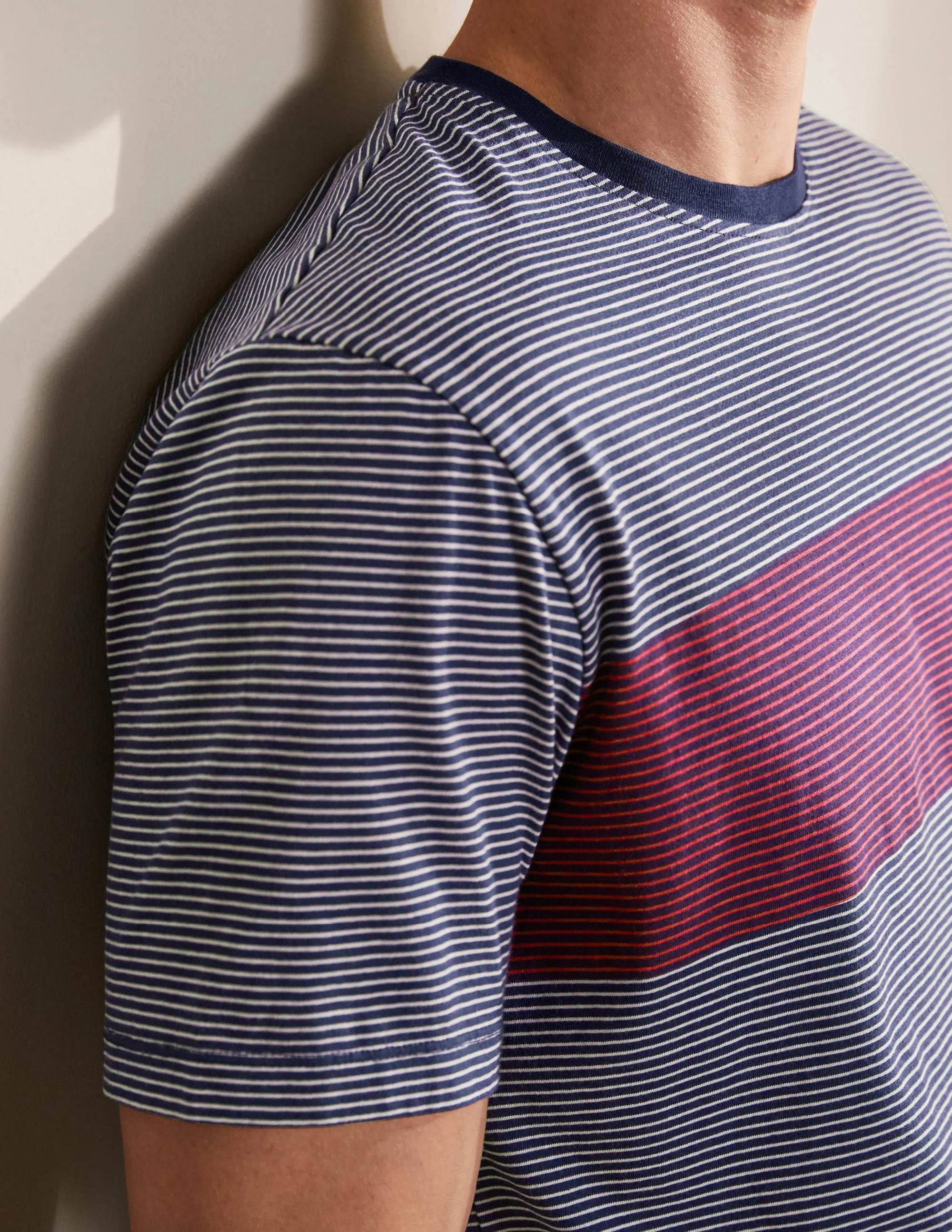 Classic Cotton T-shirt-Beetroot Chest Stripe - Image 4