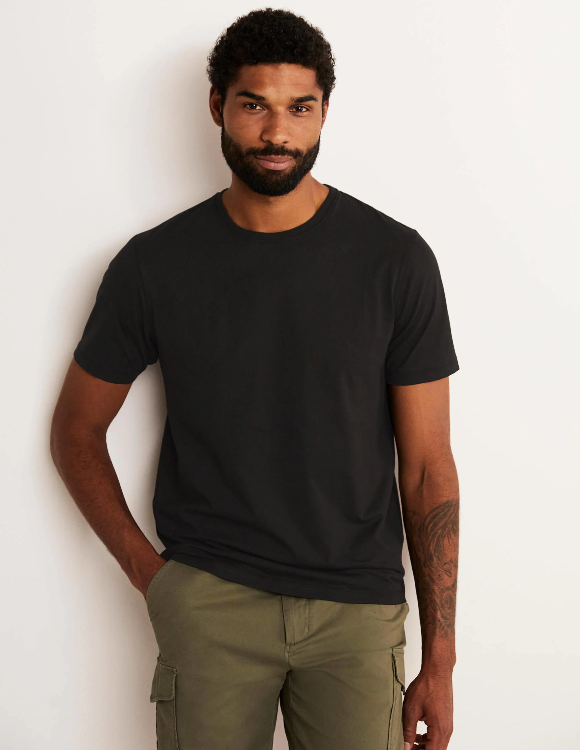 Classic Cotton T-shirt-Black