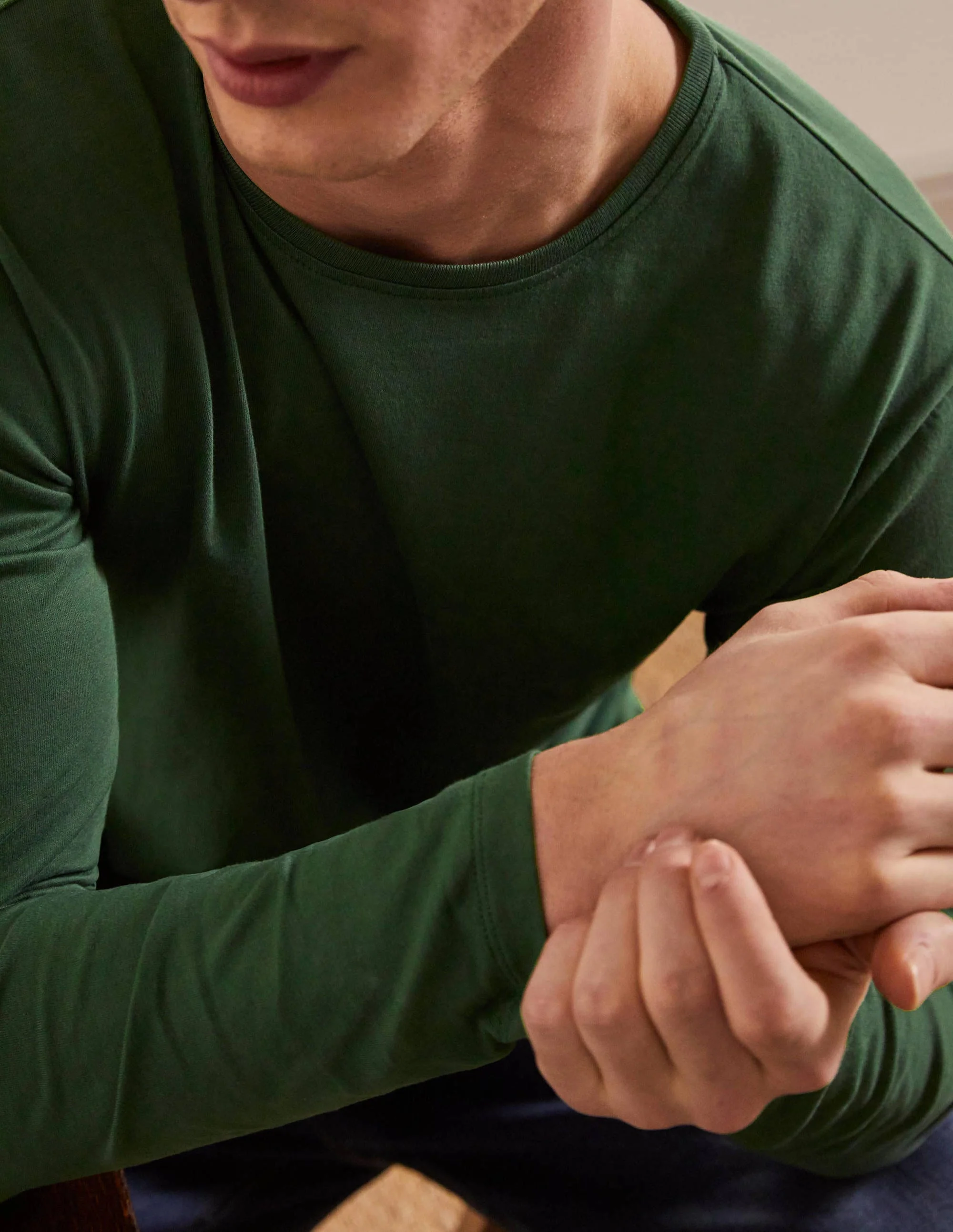 Classic Long-Sleeved T-shirt-Castleton - Image 4