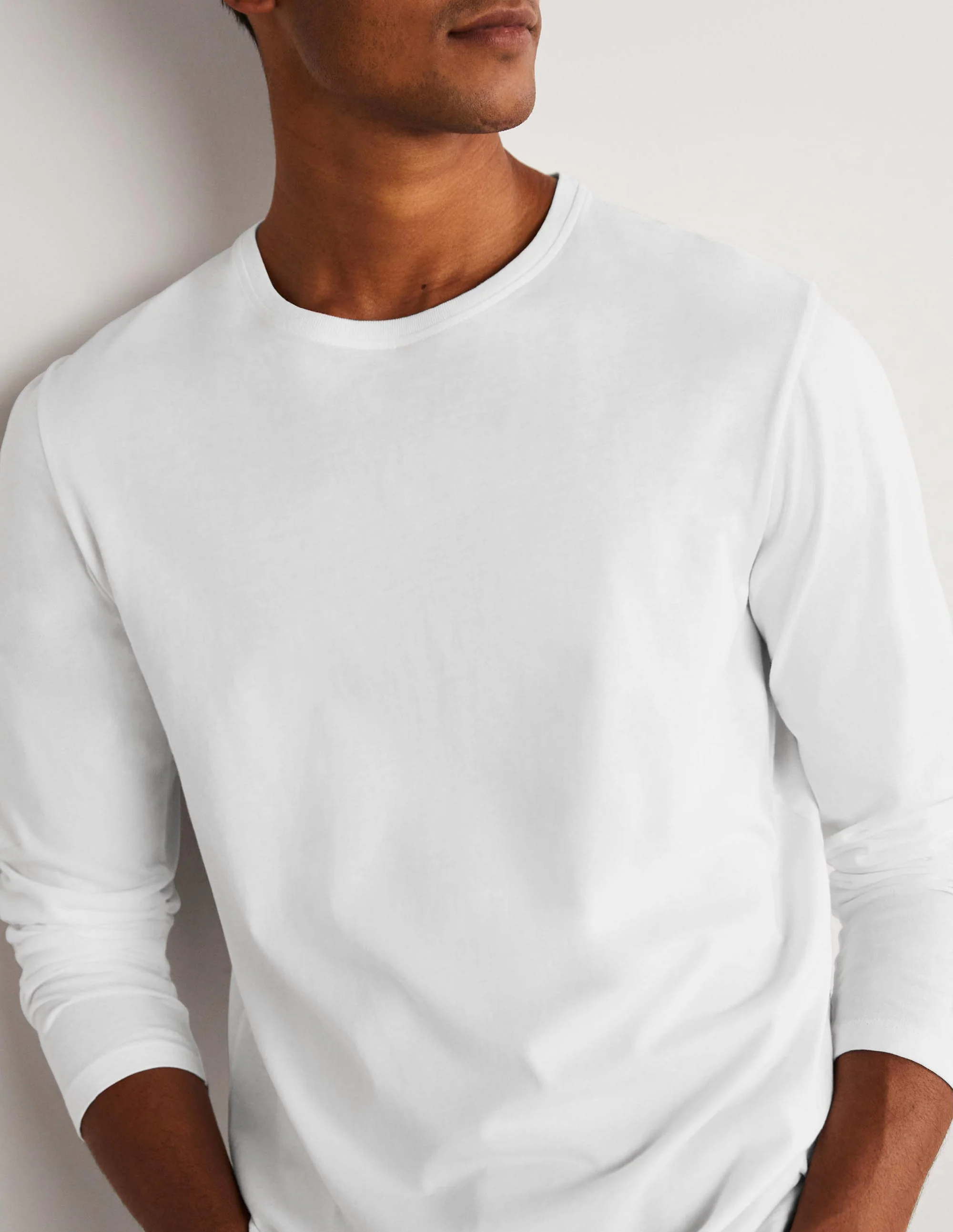 Classic Long-Sleeved T-shirt-White - Image 6