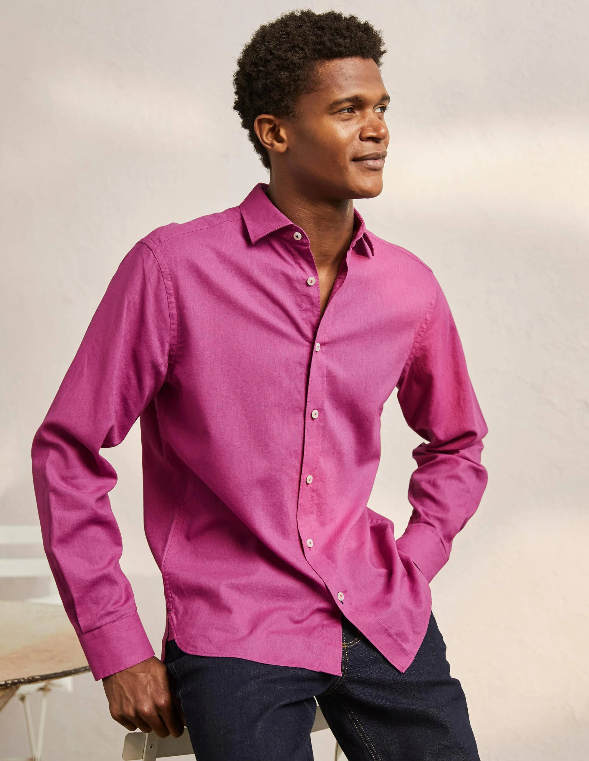 Cutaway Collar Linen Shirt-Berry Mauve - Image 4