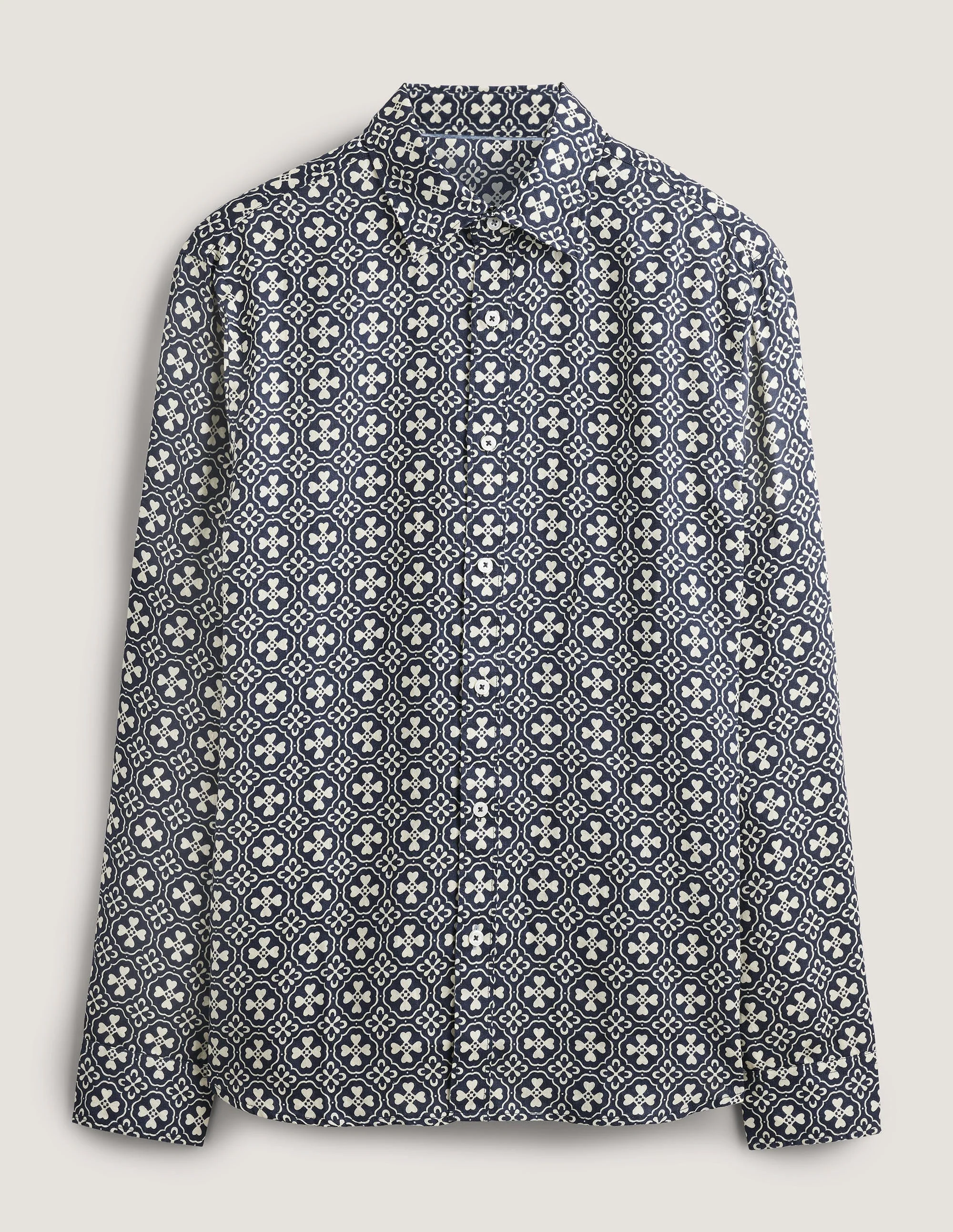 Cutaway Collar Linen Shirt-French Navy Tile - Image 5