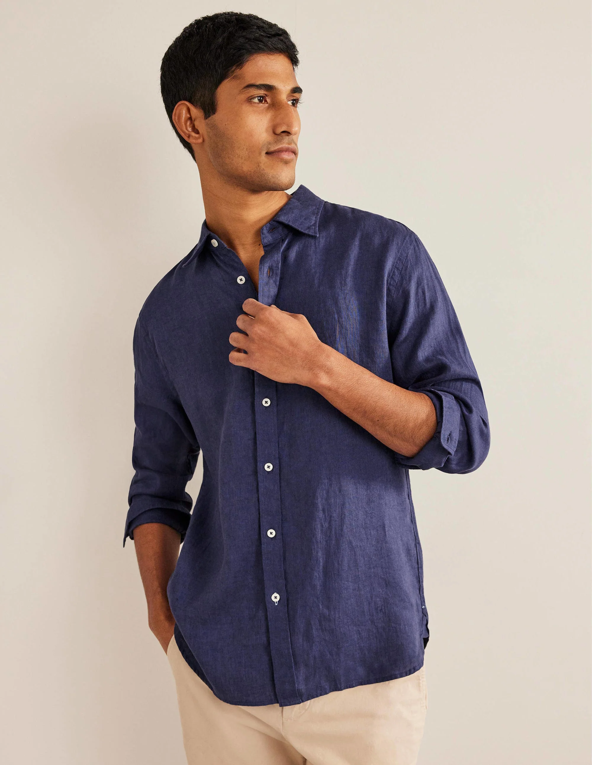 Cutaway Collar Linen Shirt-Navy