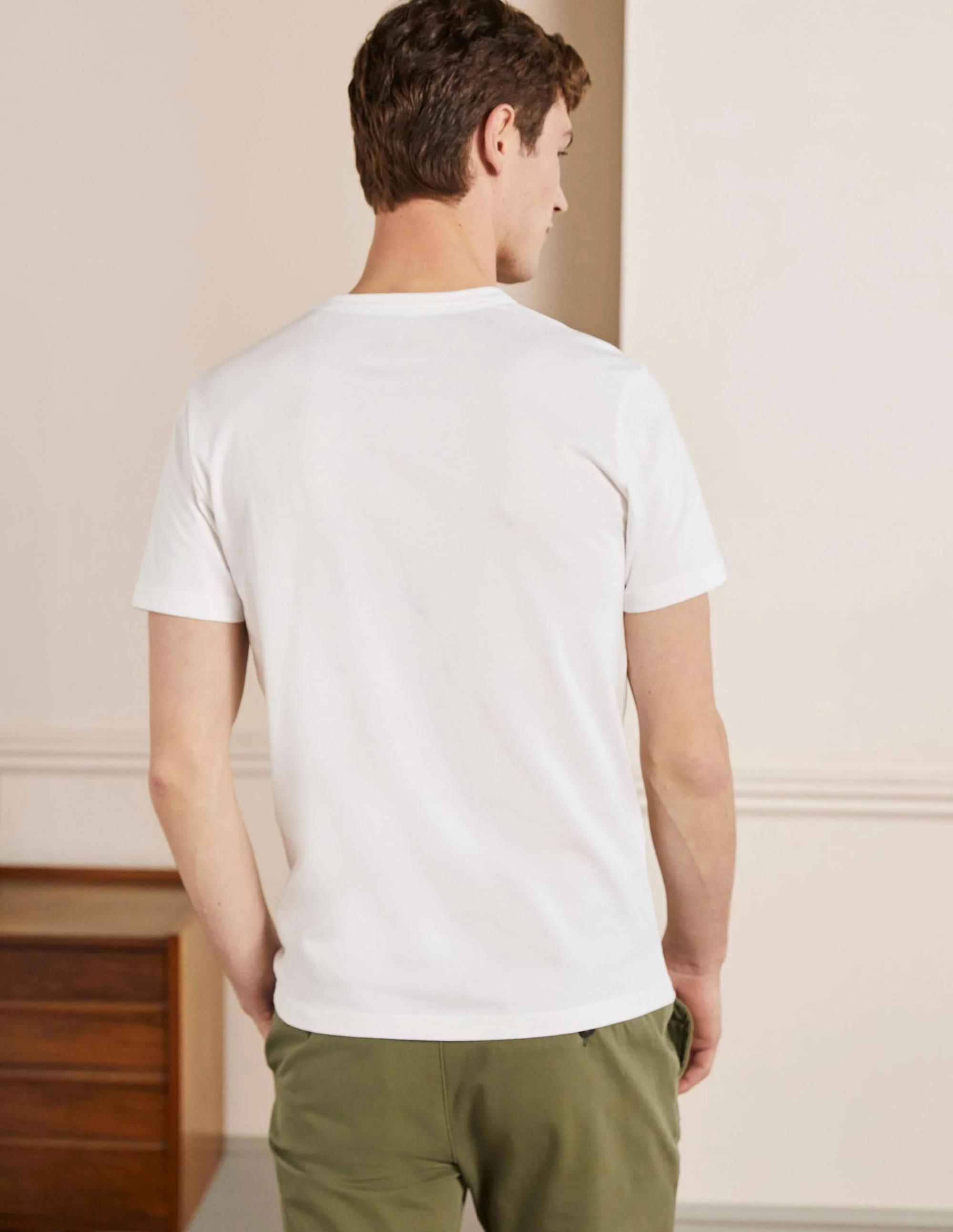 Kingston T-shirt-White Rainbow Sunset - Image 3