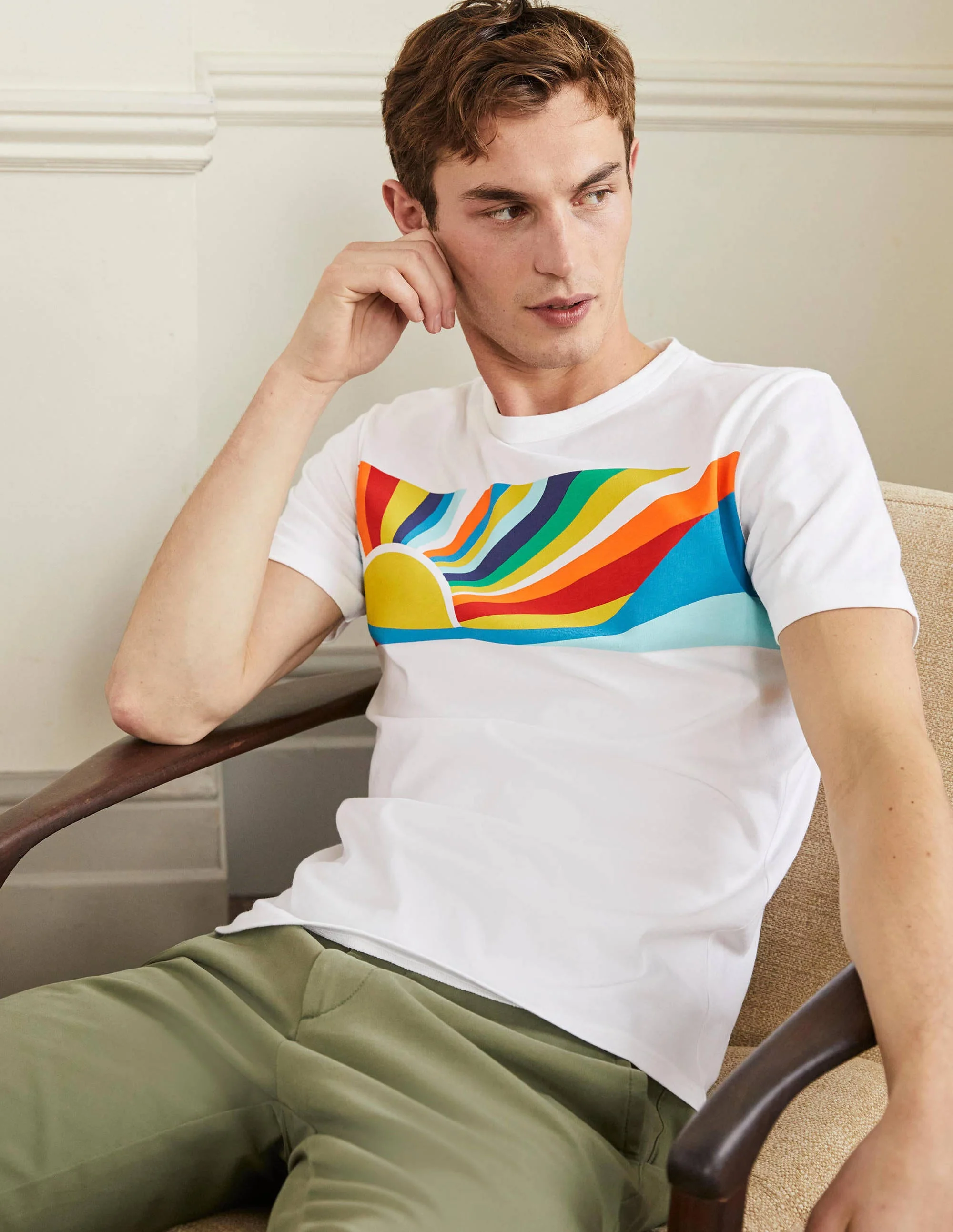 Kingston T-shirt-White Rainbow Sunset - Image 4