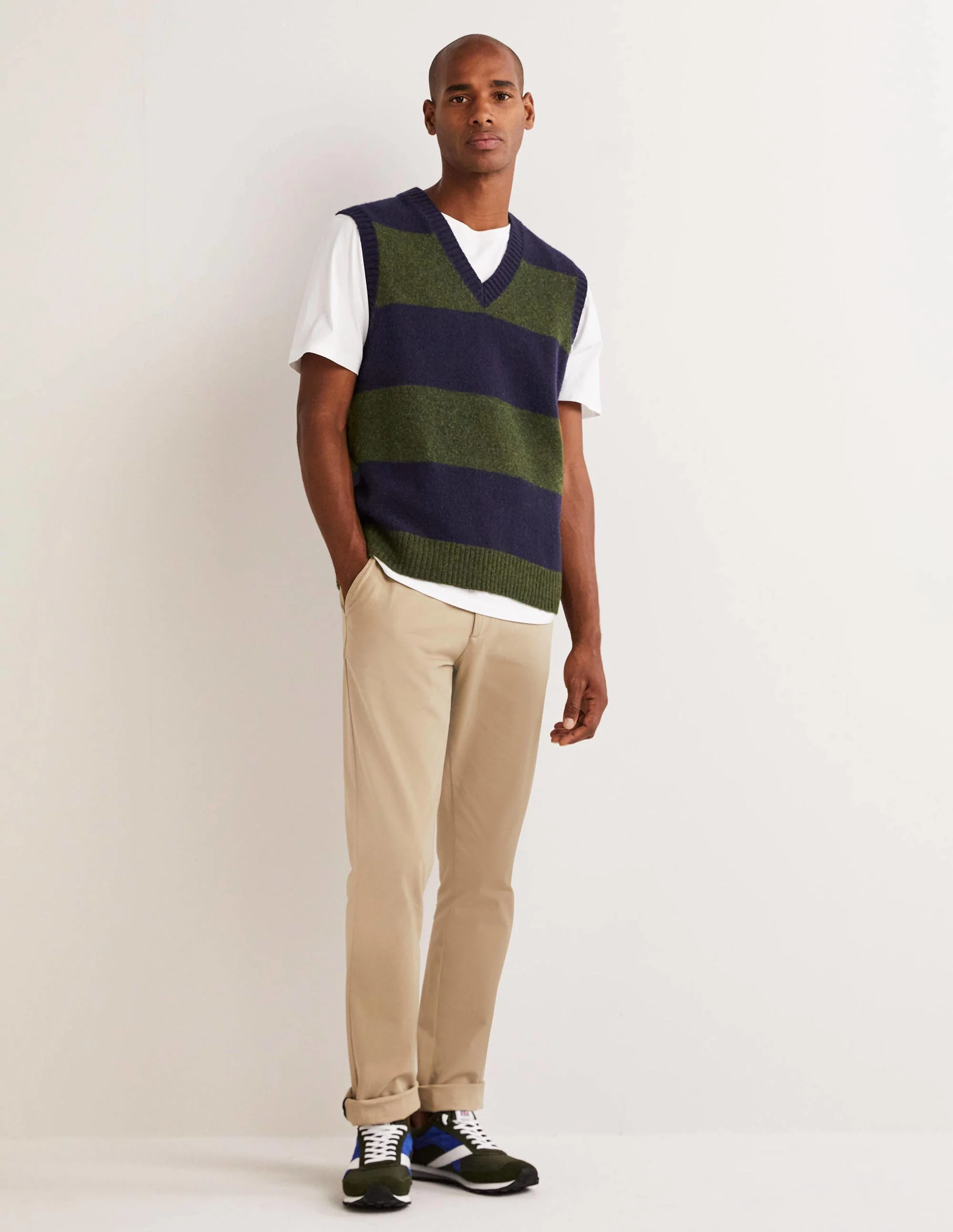 Knitted Sweater Vest-Highland Green/Navy - Image 4