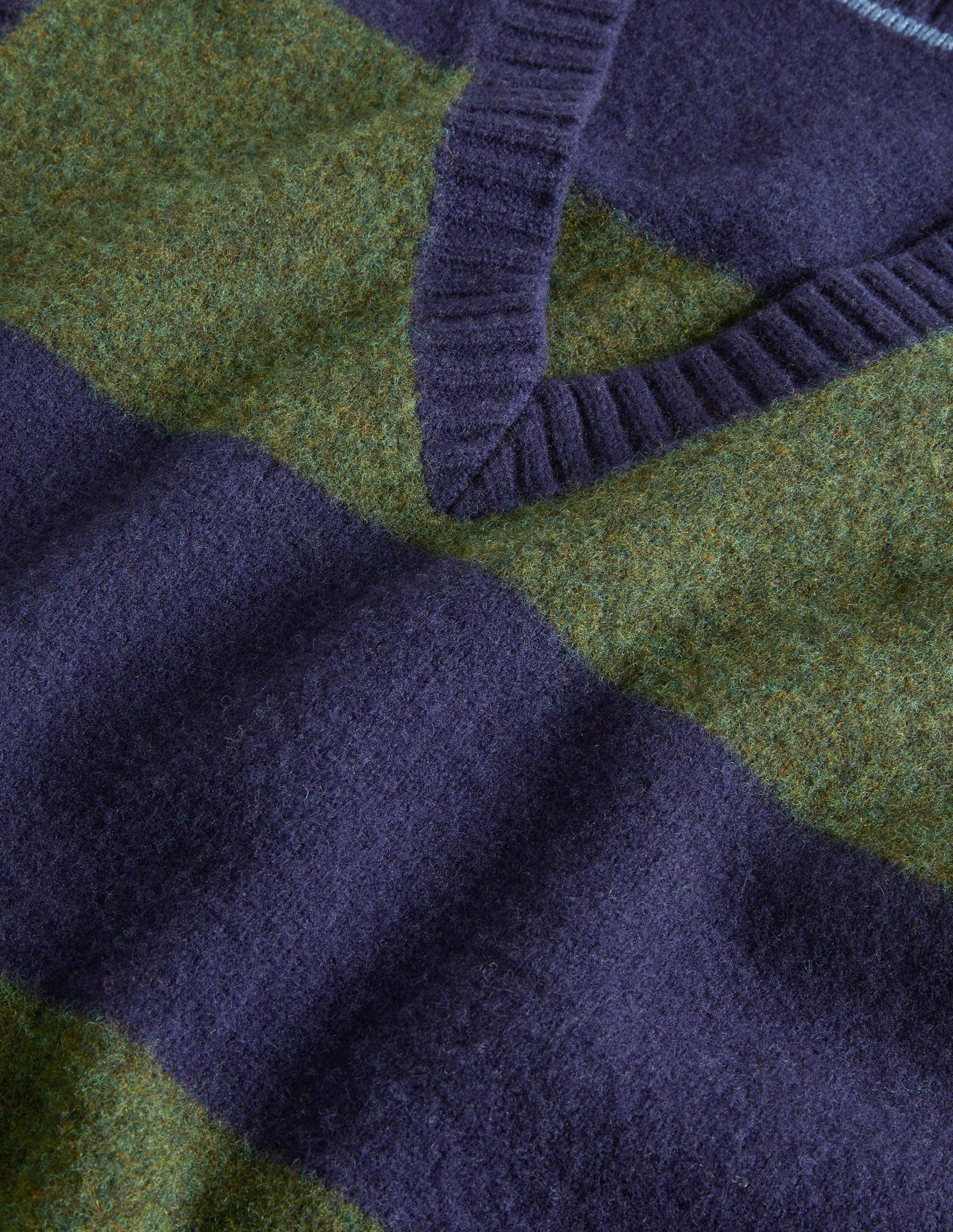 Knitted Sweater Vest-Highland Green/Navy - Image 6
