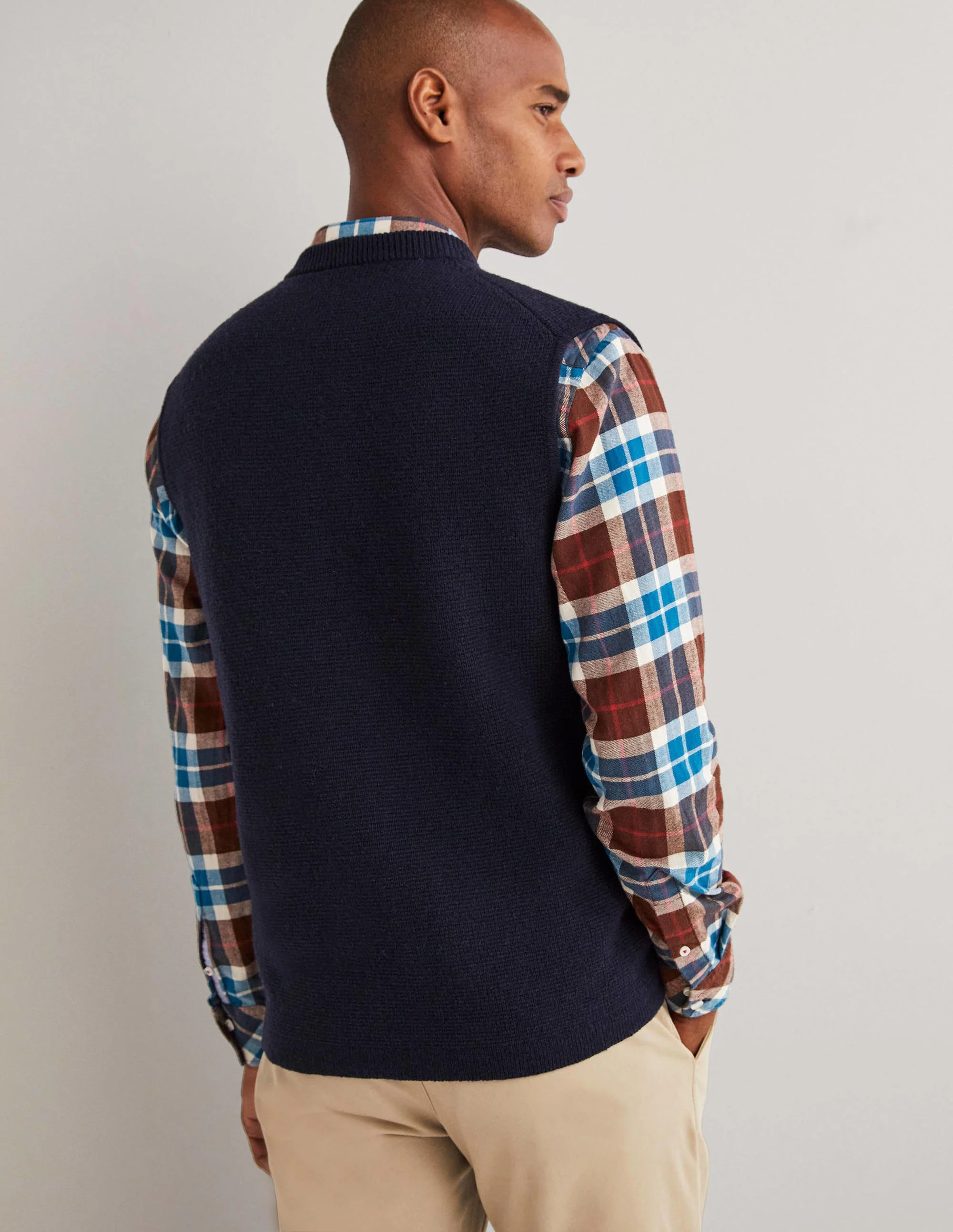 Knitted Vest-Navy - Image 3