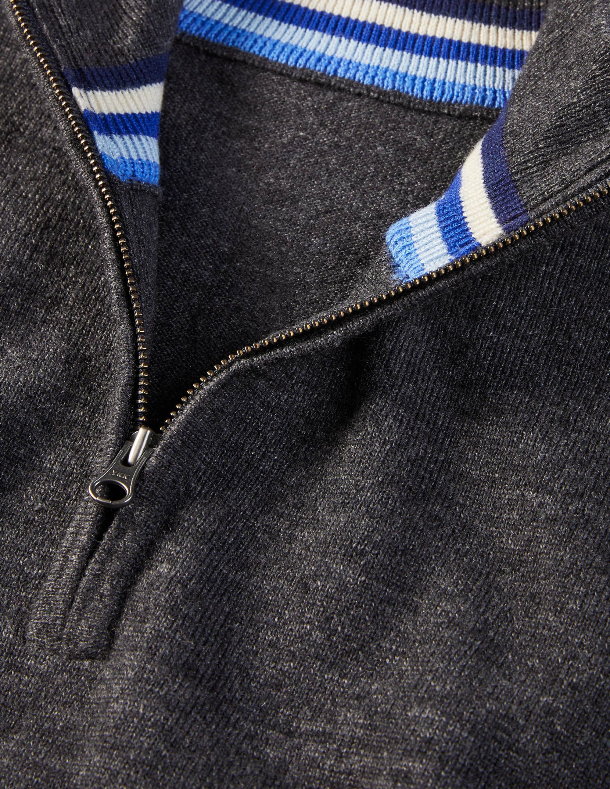 Lambswool  Blend Half-Zip-Charcoal Melange - Image 6