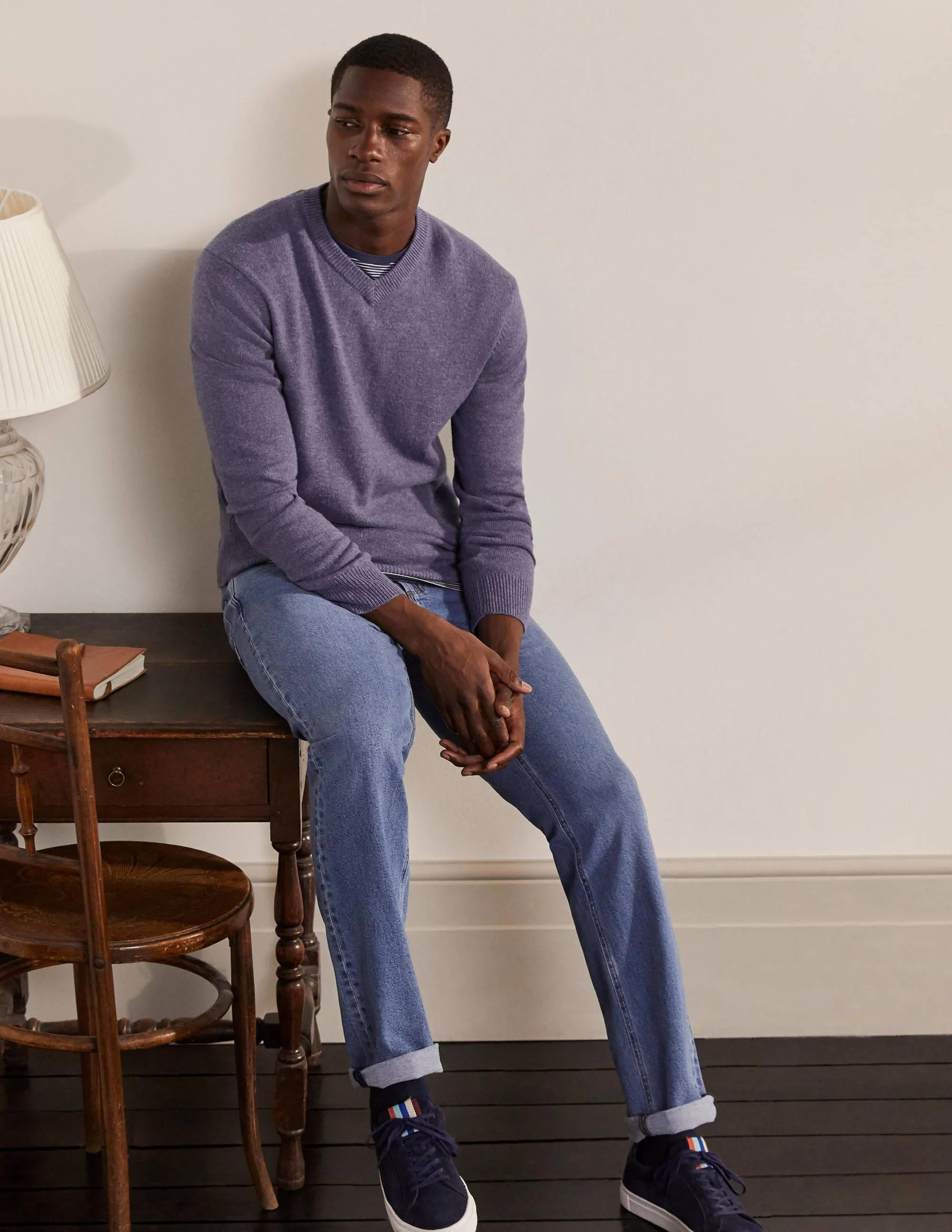 Lambswool V-neck-Heather Melange - Image 2