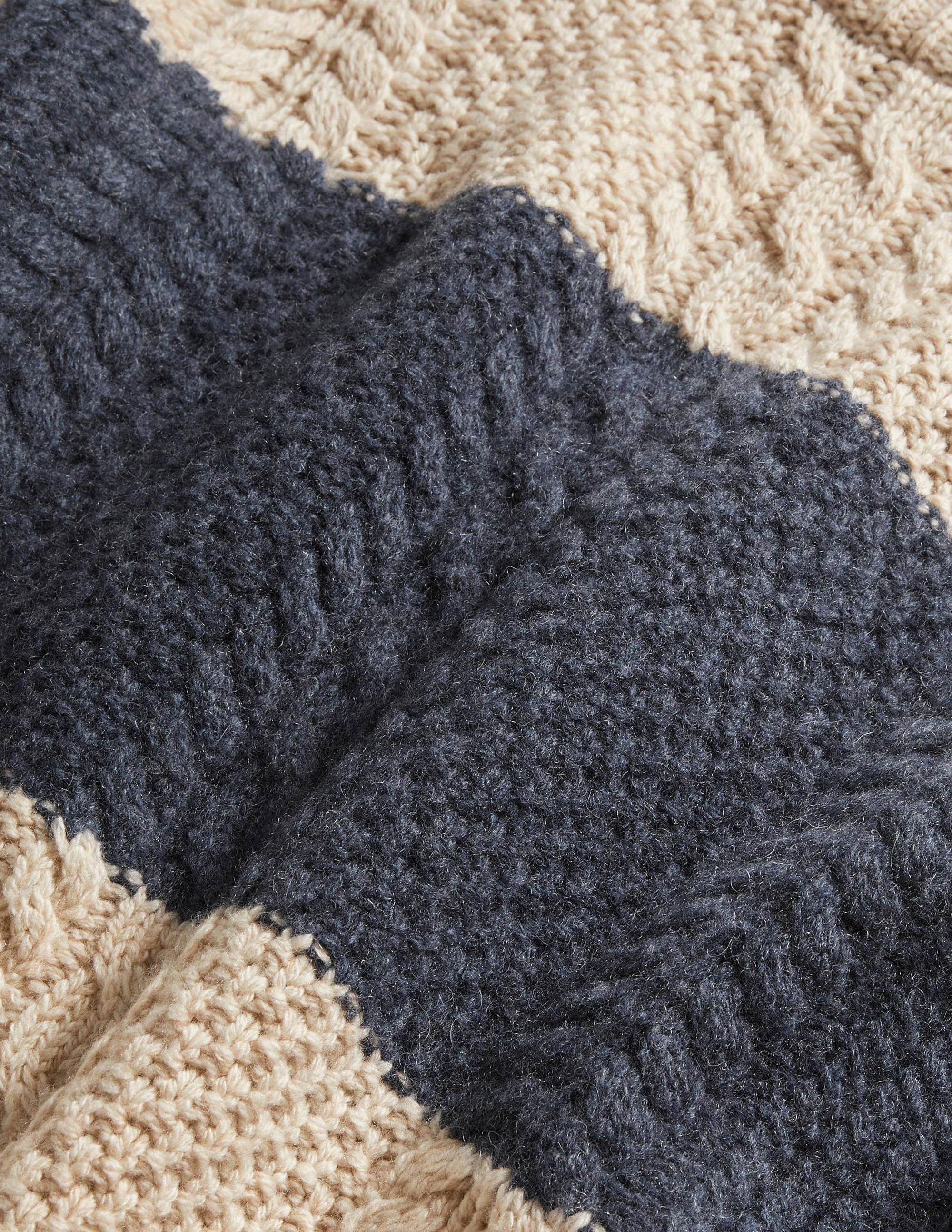 Paul Sweater-Oatmeal/ Navy - Image 5