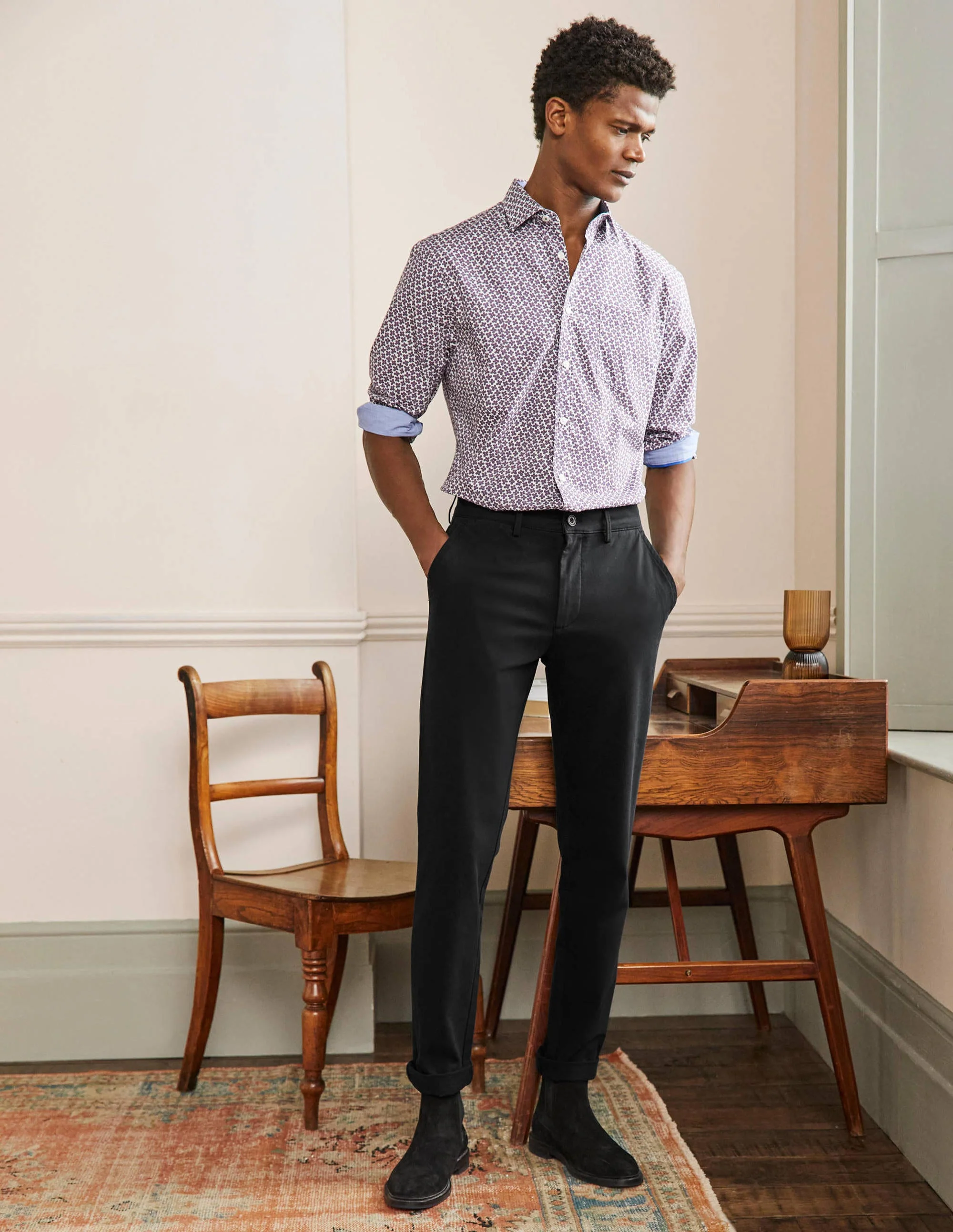 Slim Leg Chinos-Black