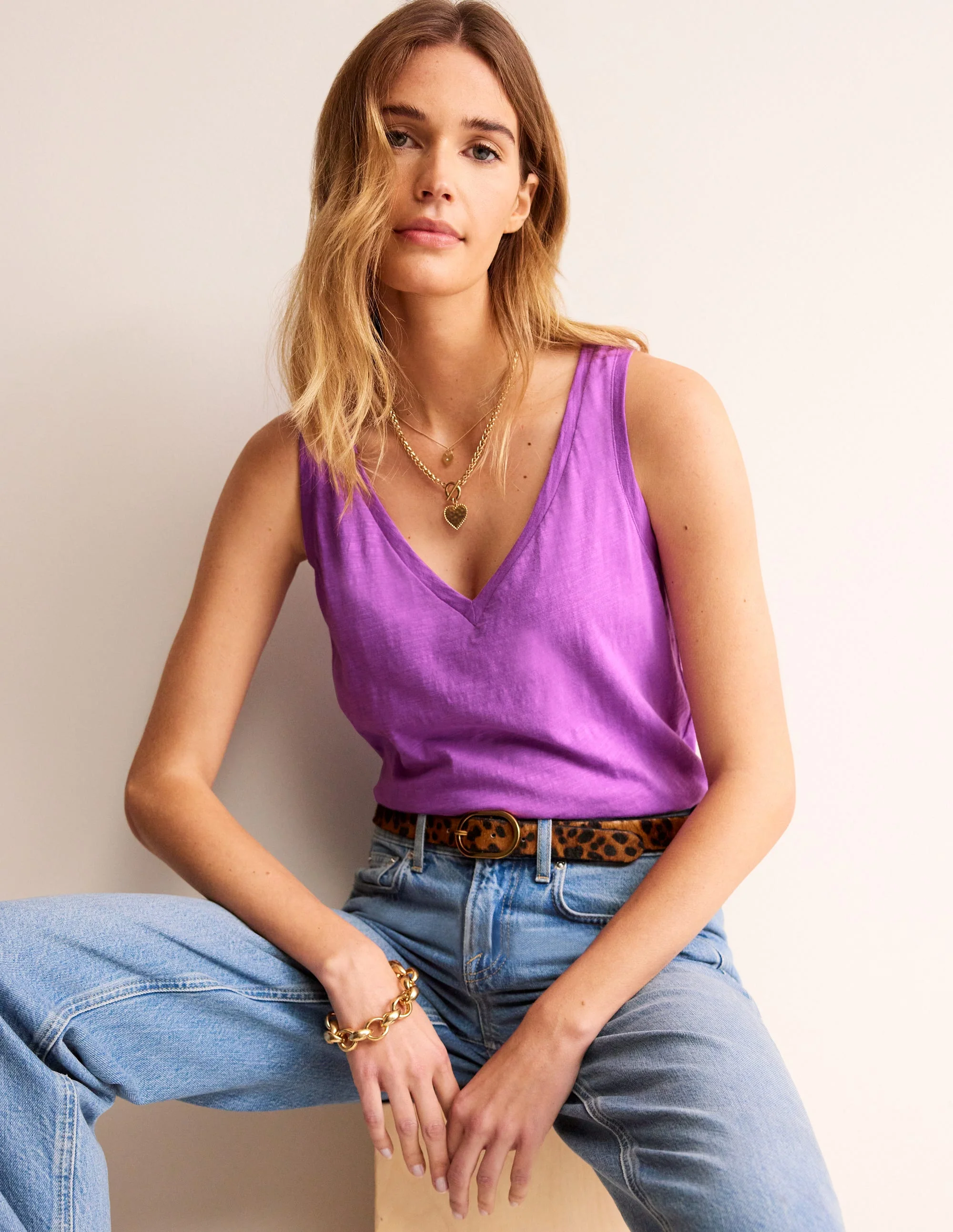 Regular V-Neck Slub Vest-Iris Orchid