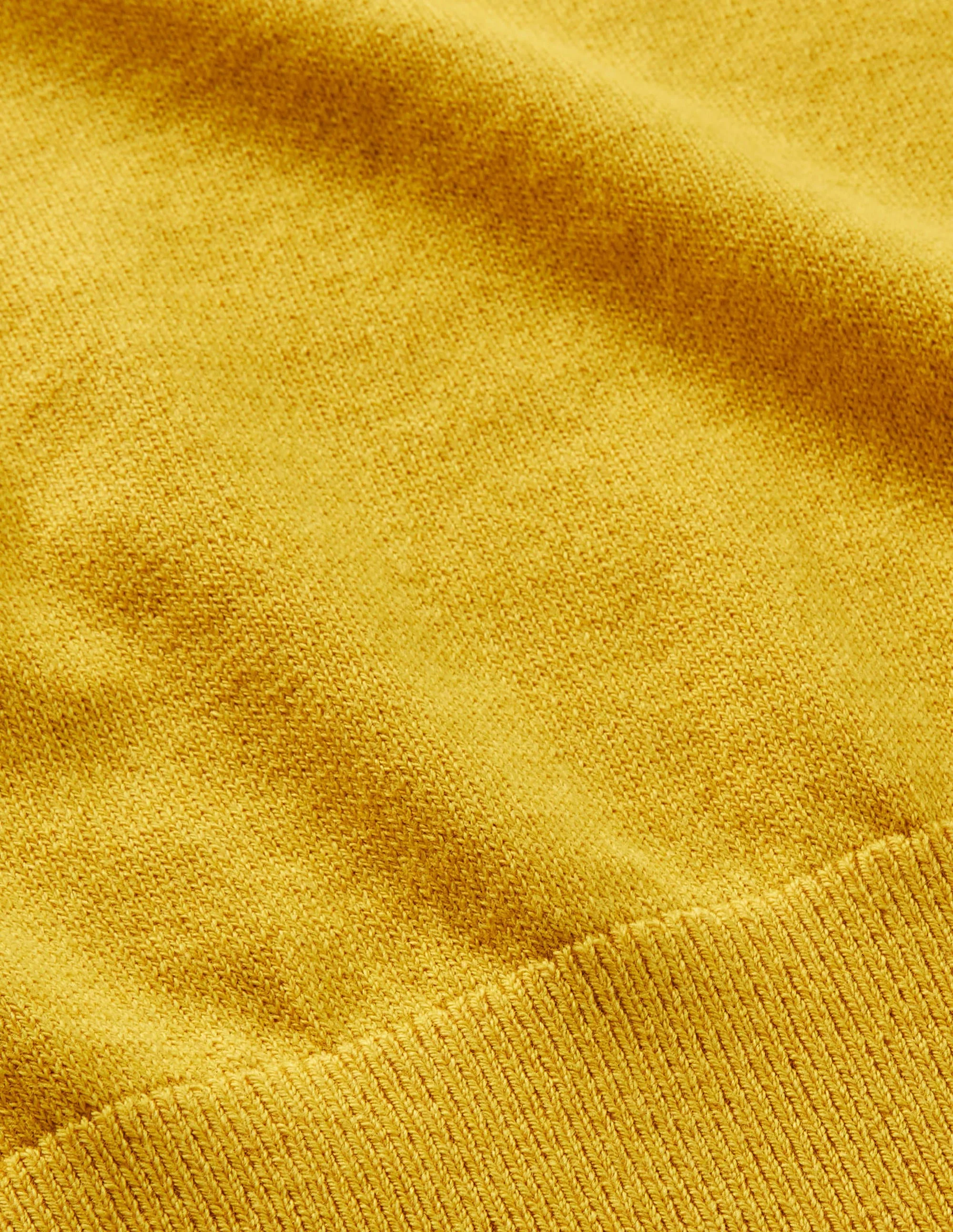 Abbotsbury Knitted Tee-Daffodil - Image 6