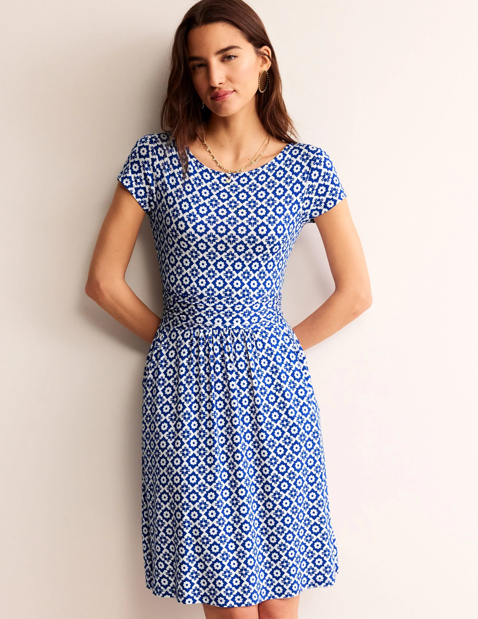 Amelie Jersey Dress-Surf The Web, Geometric Stamp - Image 4