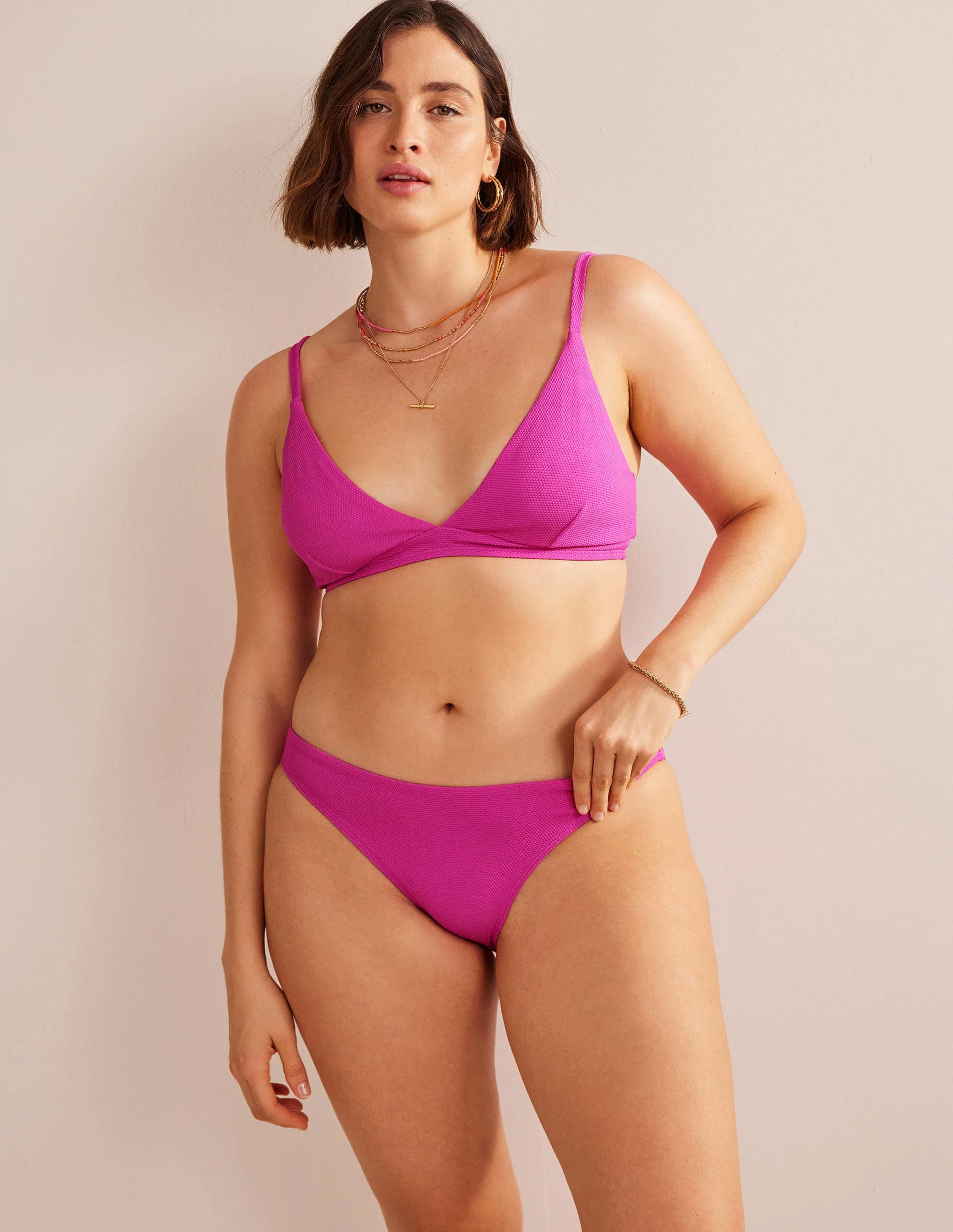 Arezzo V-neck Bikini Top-Amazing Pink Texture - Image 5
