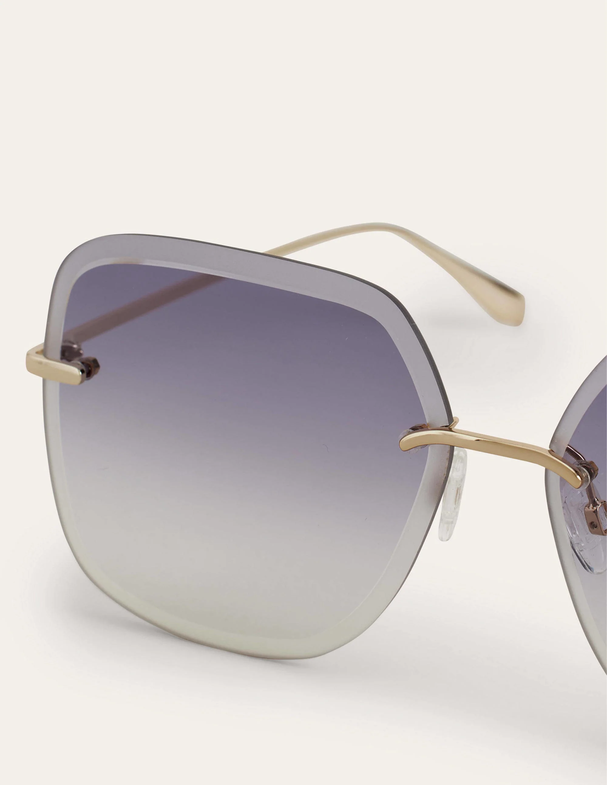 Bevelled Edge Sunglasses-Smoke Blue - Image 4