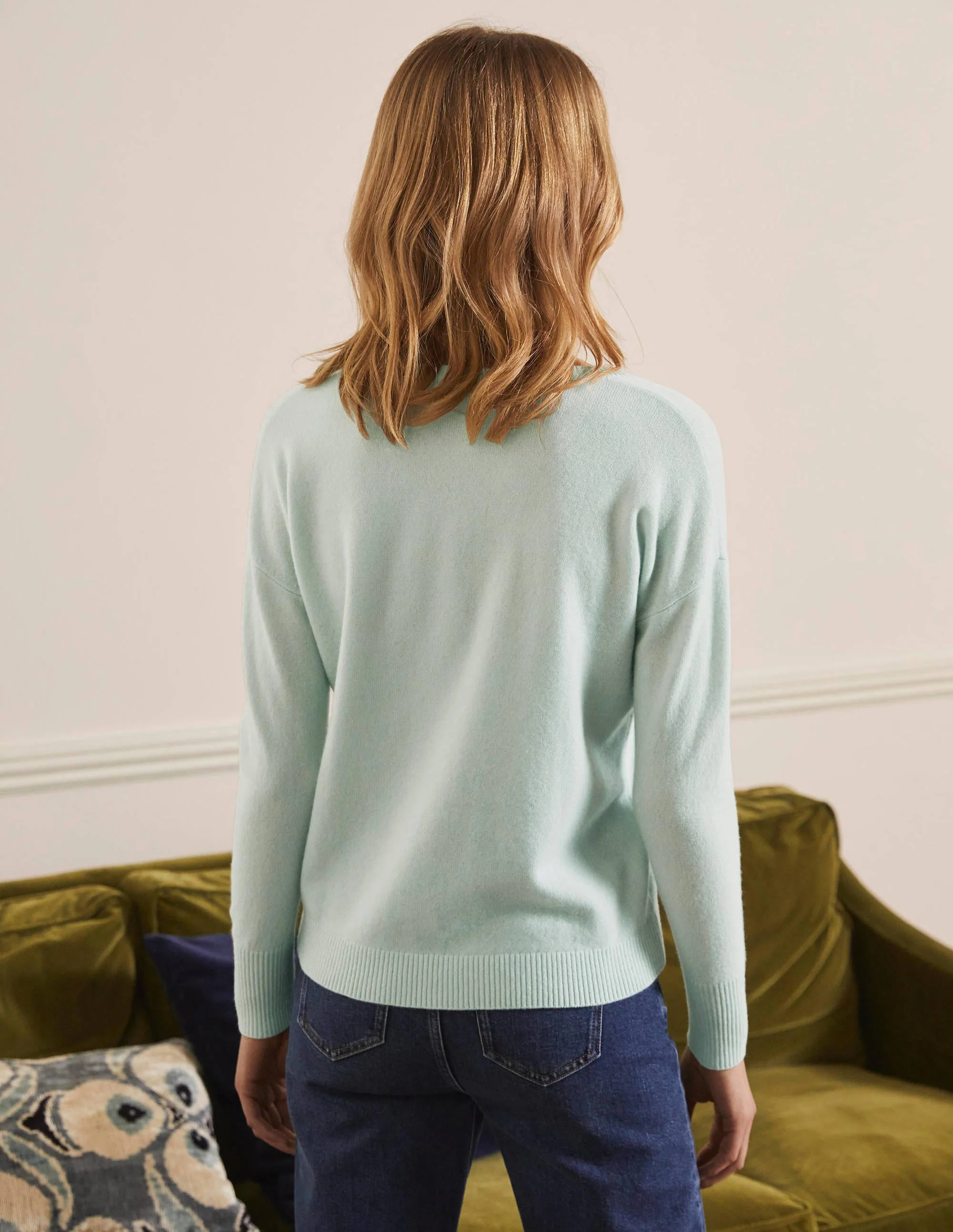 Cashmere V-neck Relax Jumper-Mint Blue - Image 3