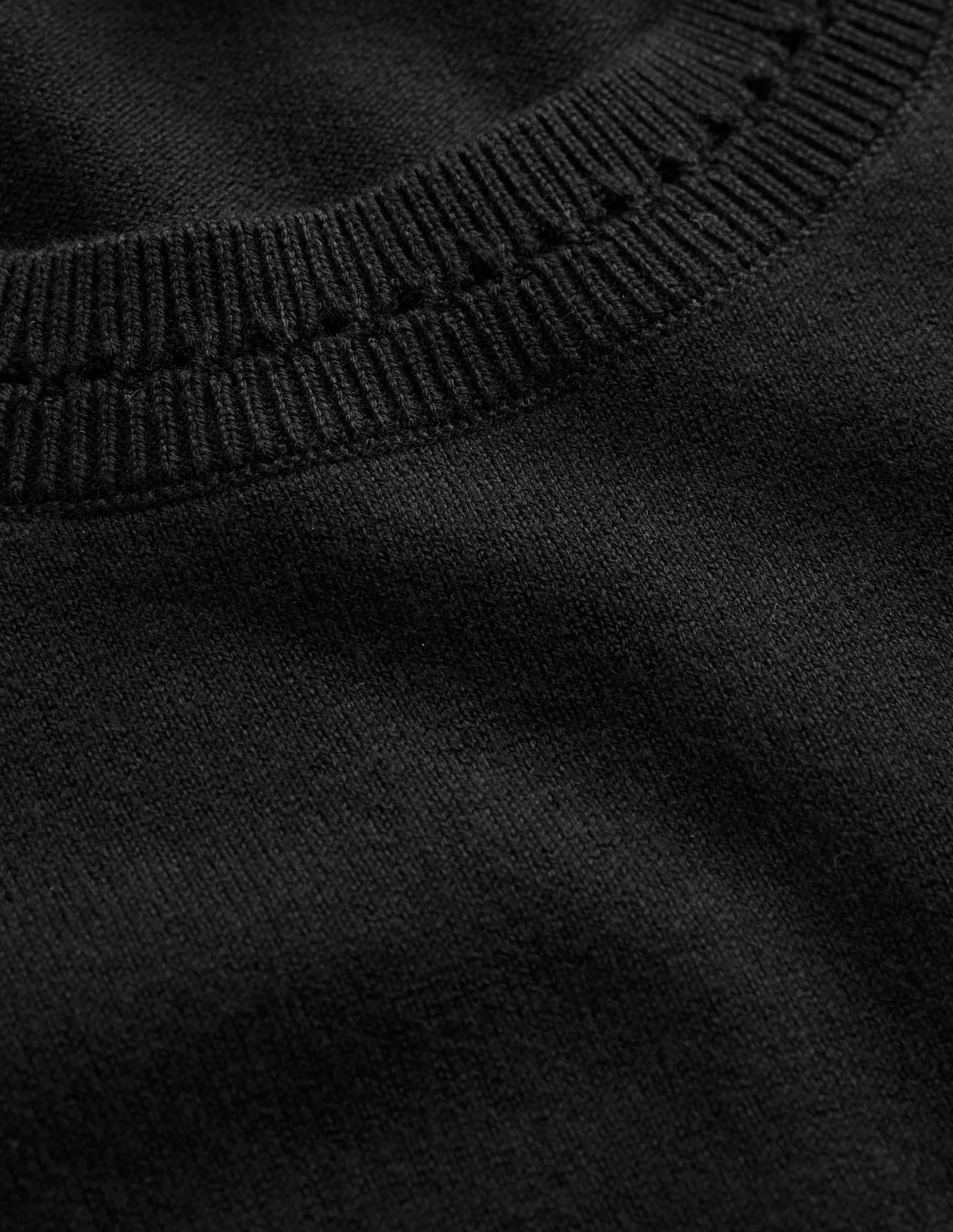 Catriona Cotton Crew T-shirt-Black - Image 6