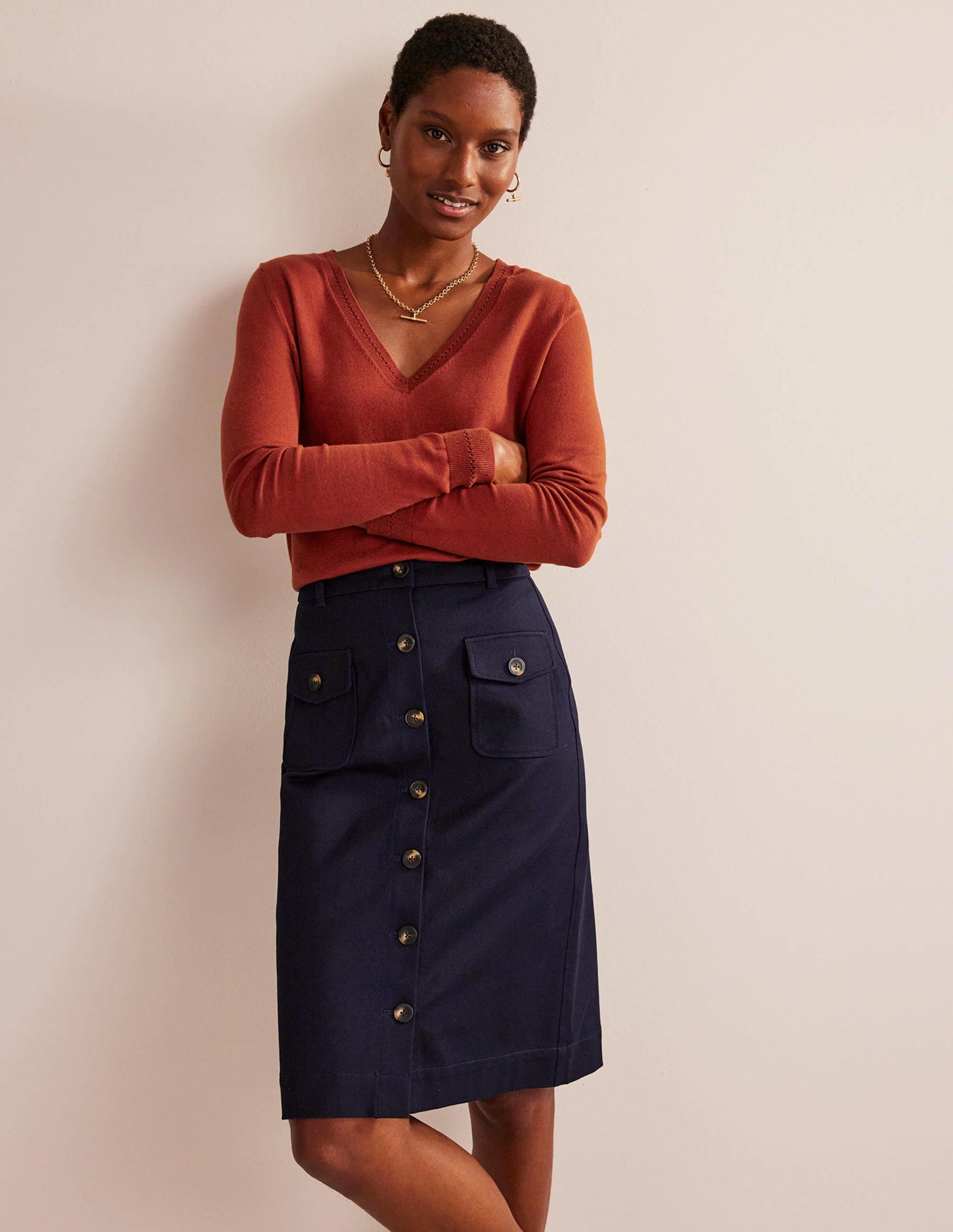 Catriona Cotton V-Neck Jumper-Chestnut Brown - Image 4