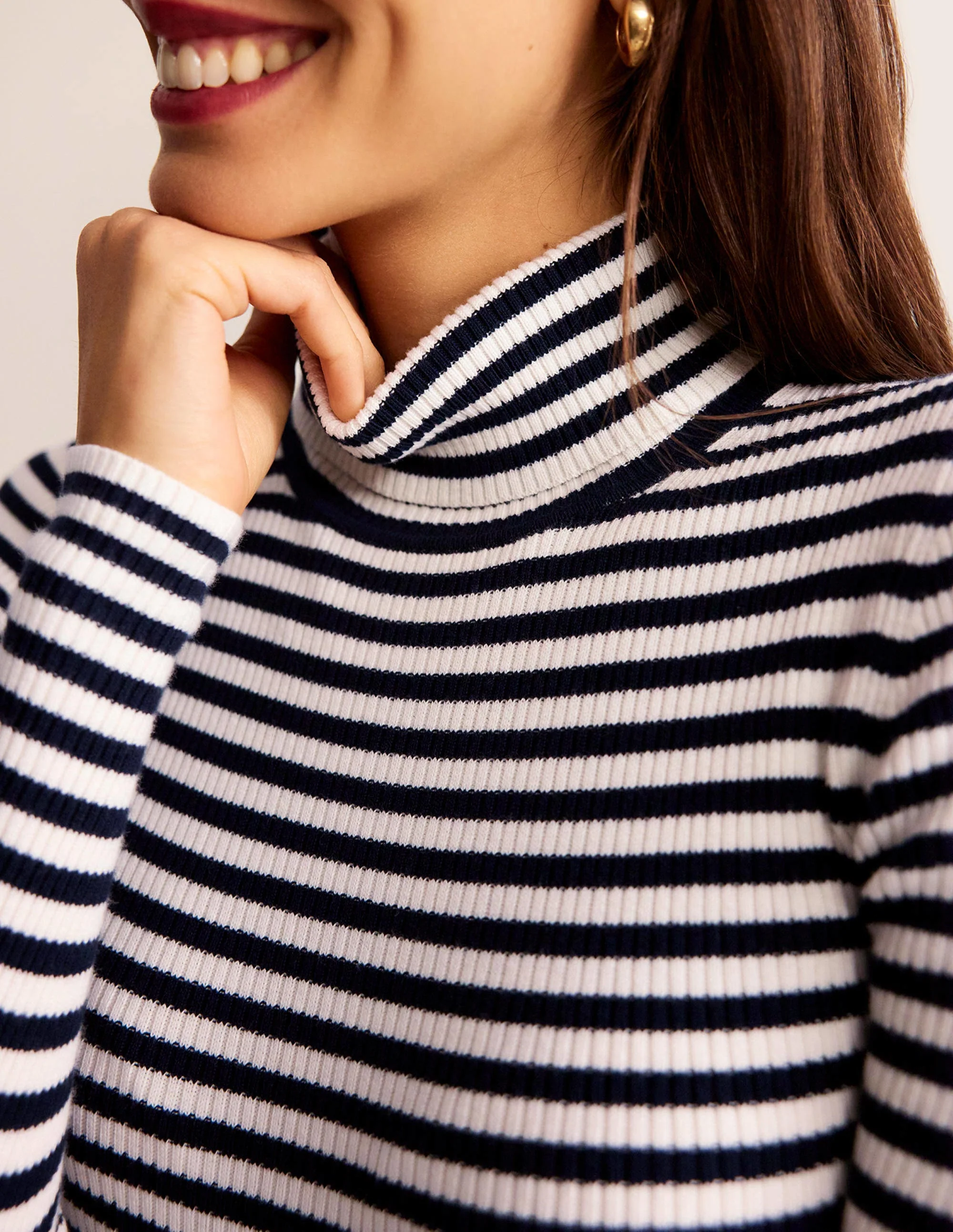 Catriona Roll Neck Sweater-Navy and Ivory - Image 2
