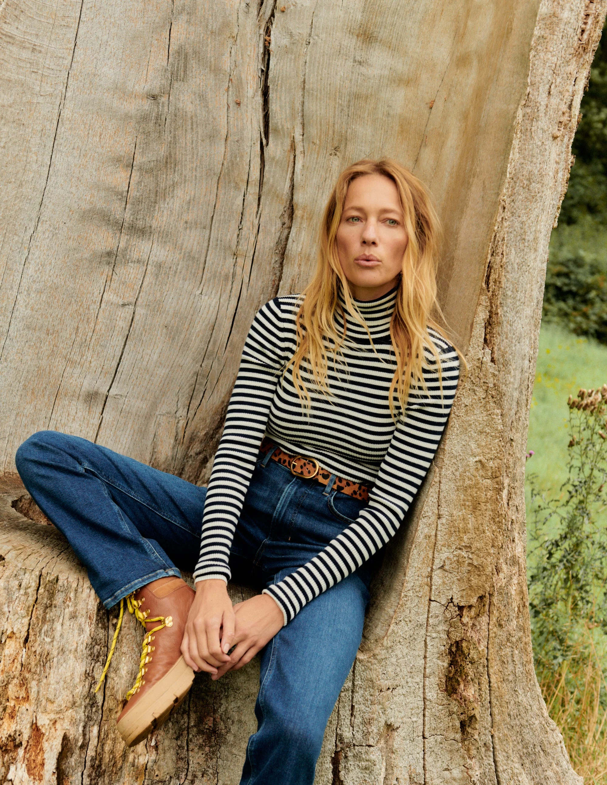 Catriona Roll Neck Sweater-Navy and Ivory - Image 5