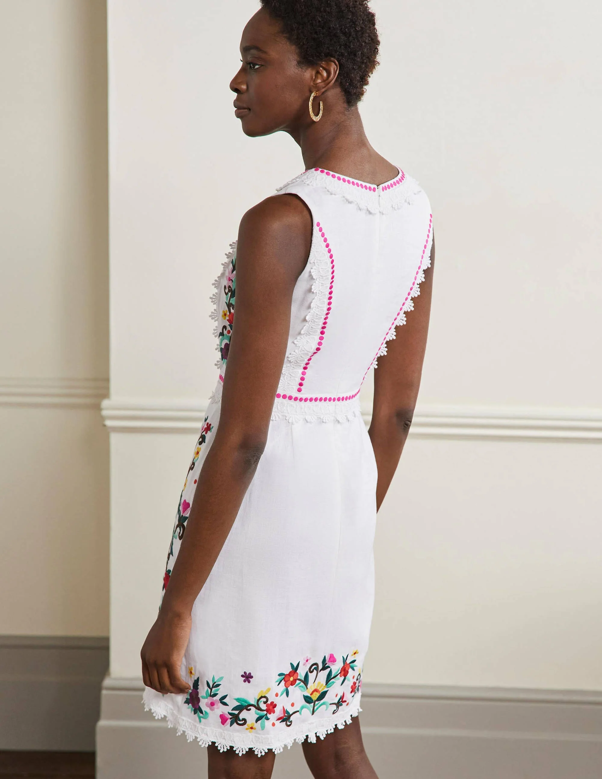 Connie Embroidered Linen Dress-White - Image 3