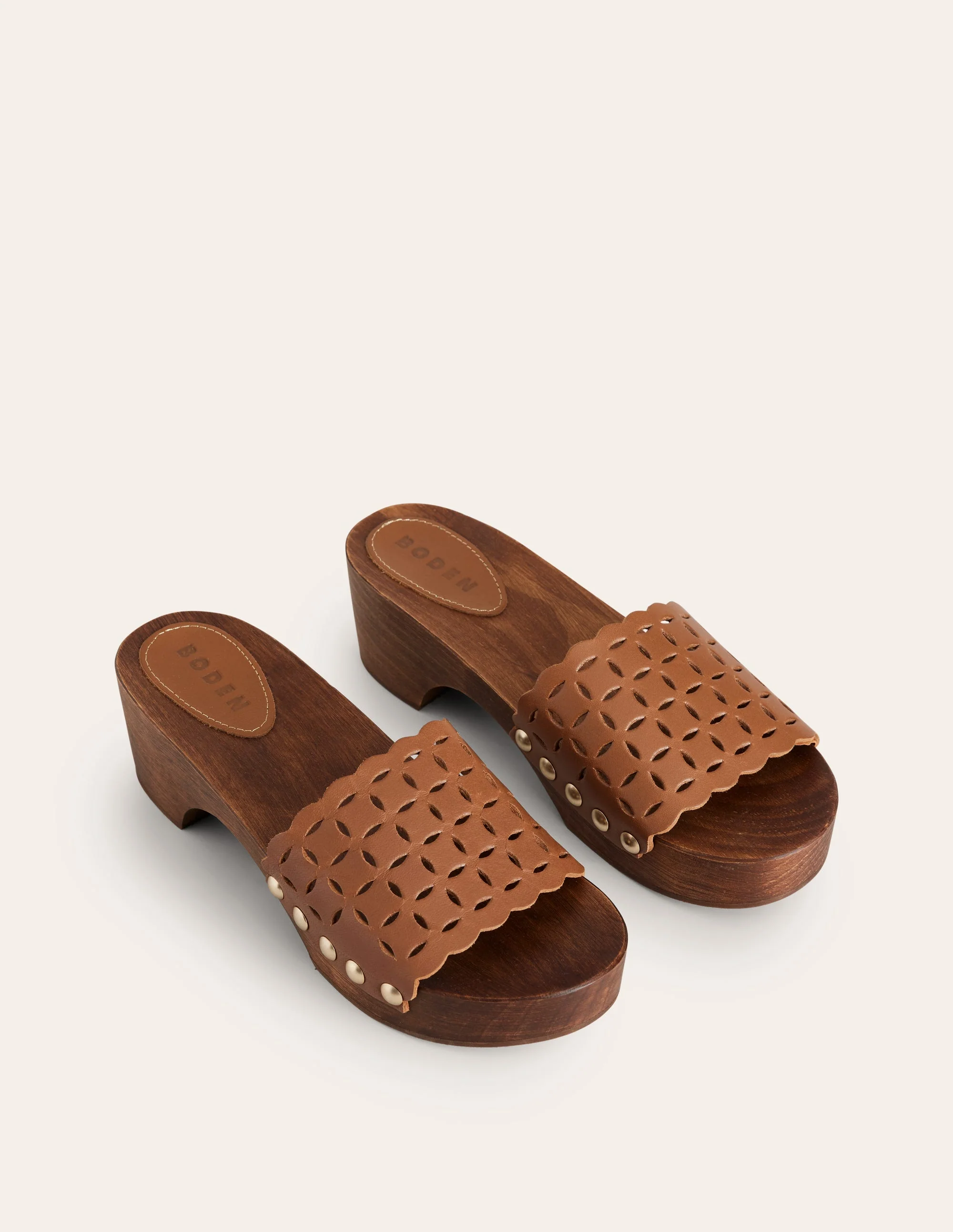 Cut Out Detail Clogs-Tan - Image 3