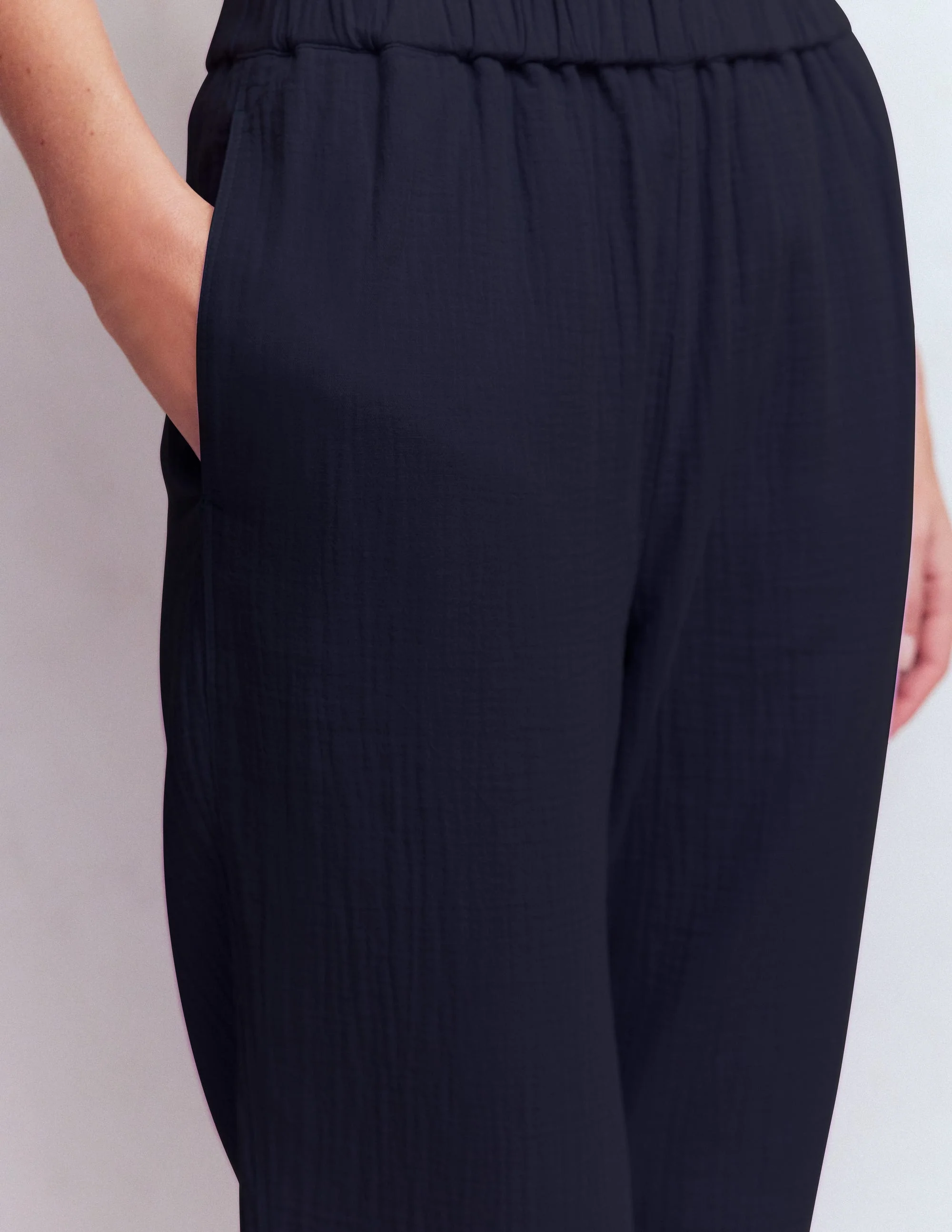 Double Cloth Crop Pants-Navy - Image 2