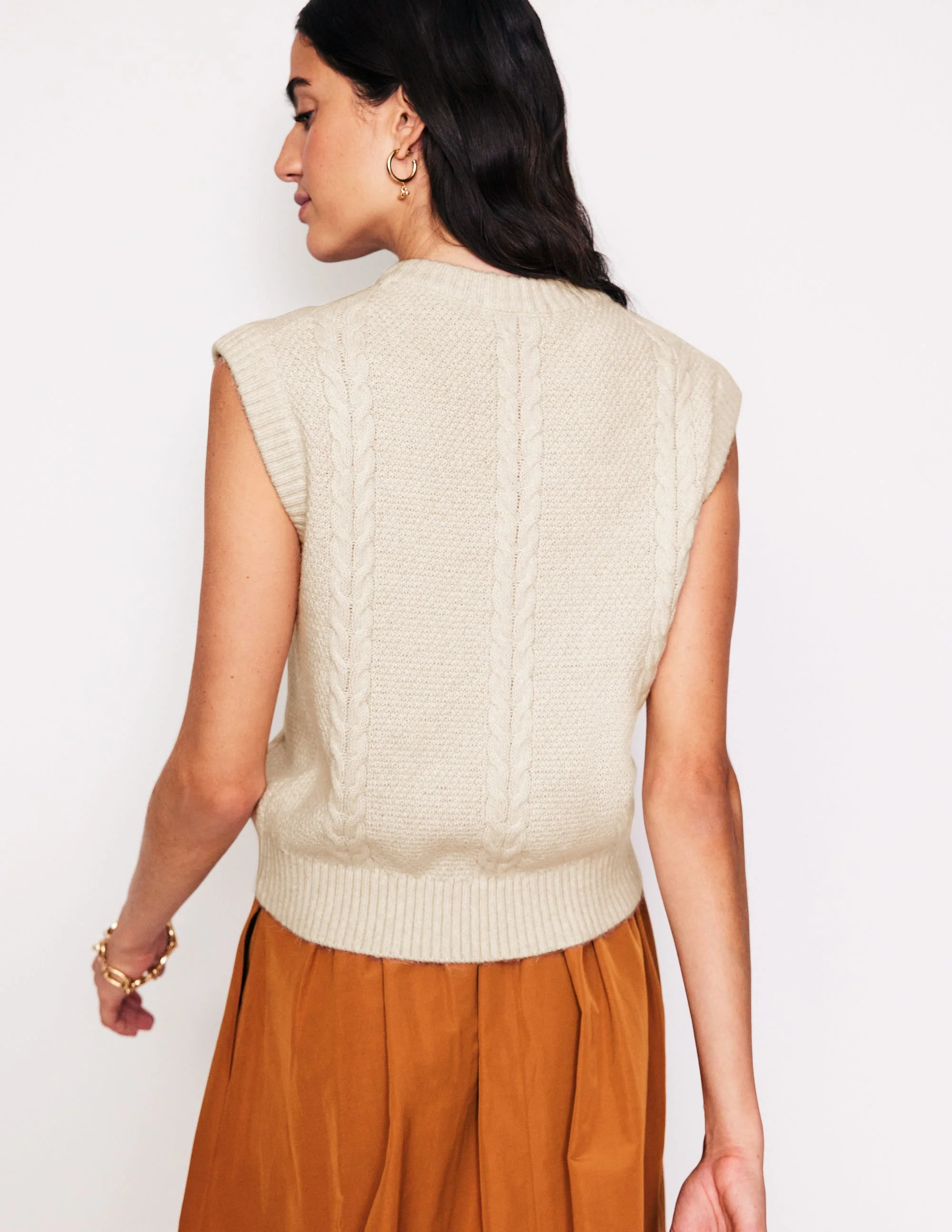 Embroidered Cable Sweater Vest-Warm Ivory - Image 3