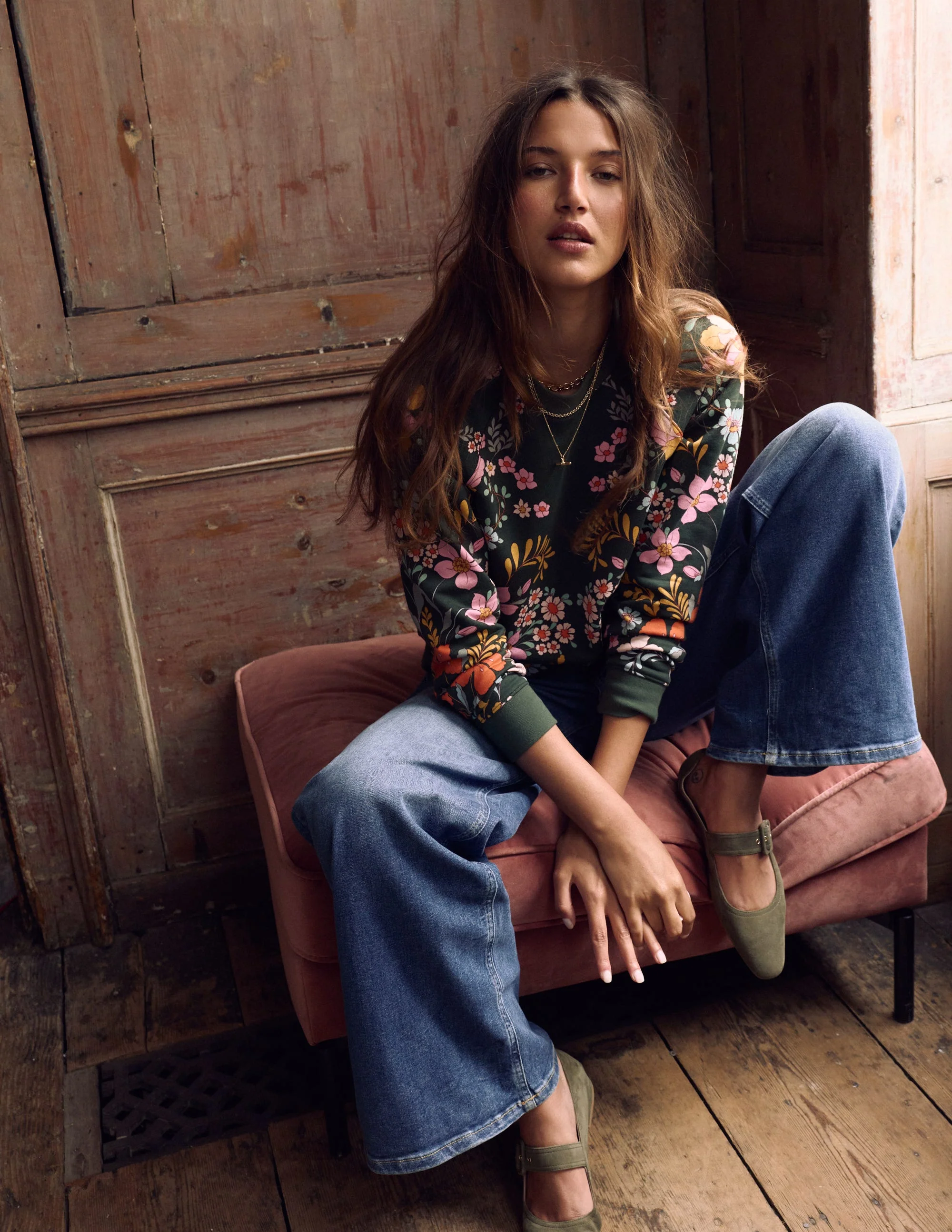 Emi Printed Sweatshirt-Forest, Flourishing Garden - Image 5