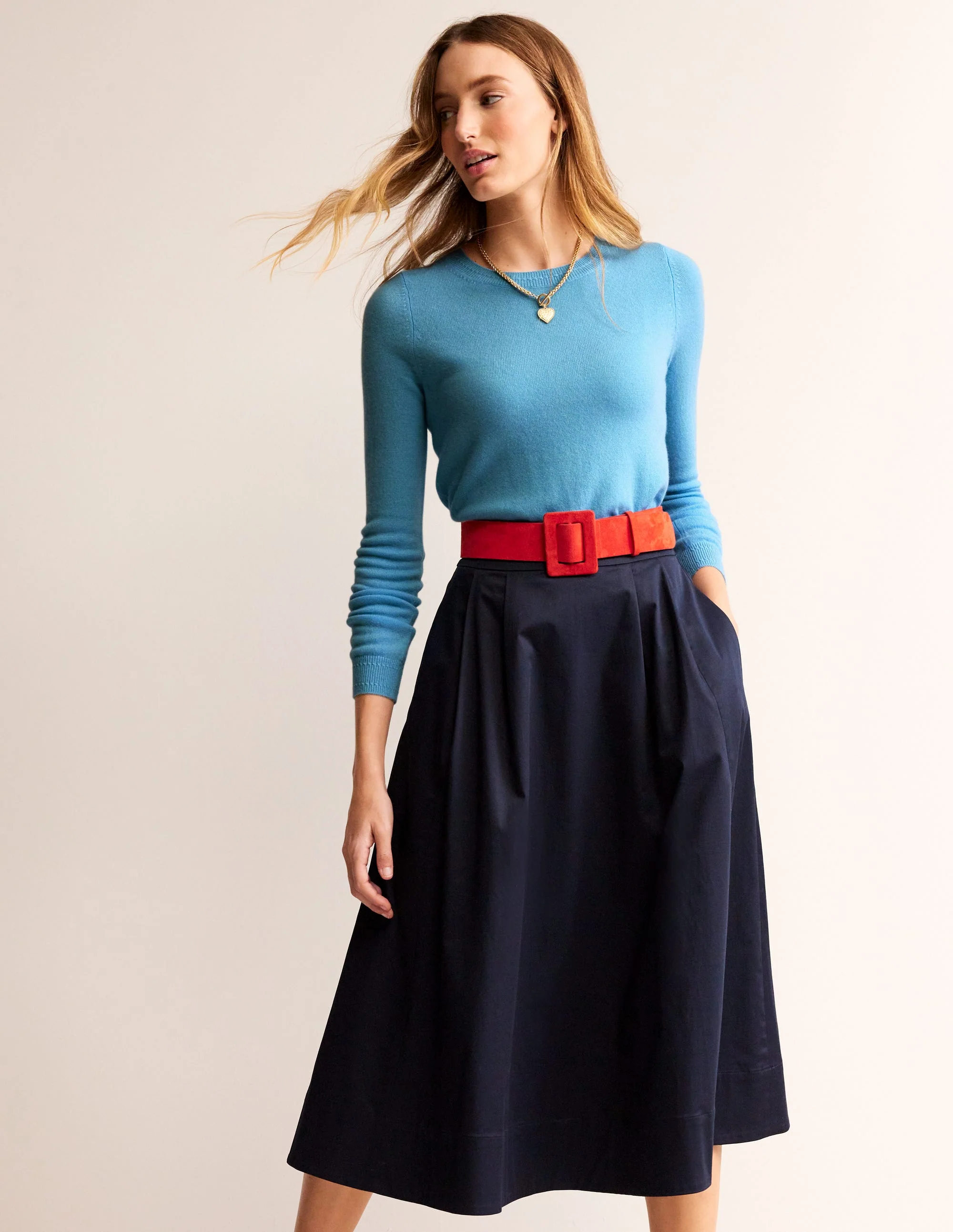 Eva Cashmere Crew Neck Sweater-Air Blue - Image 4
