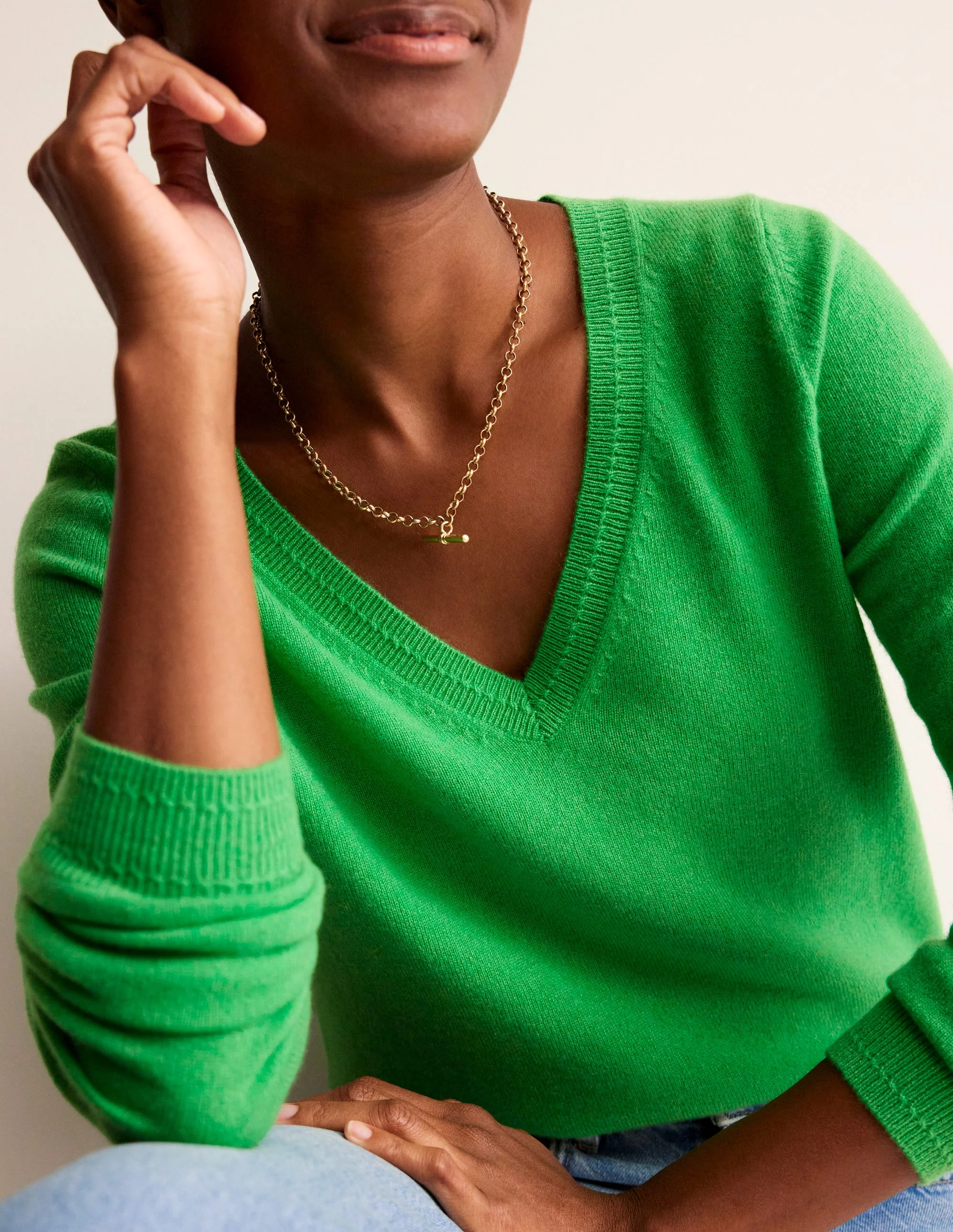 Eva Cashmere V-Neck Sweater-Bright Green - Image 2