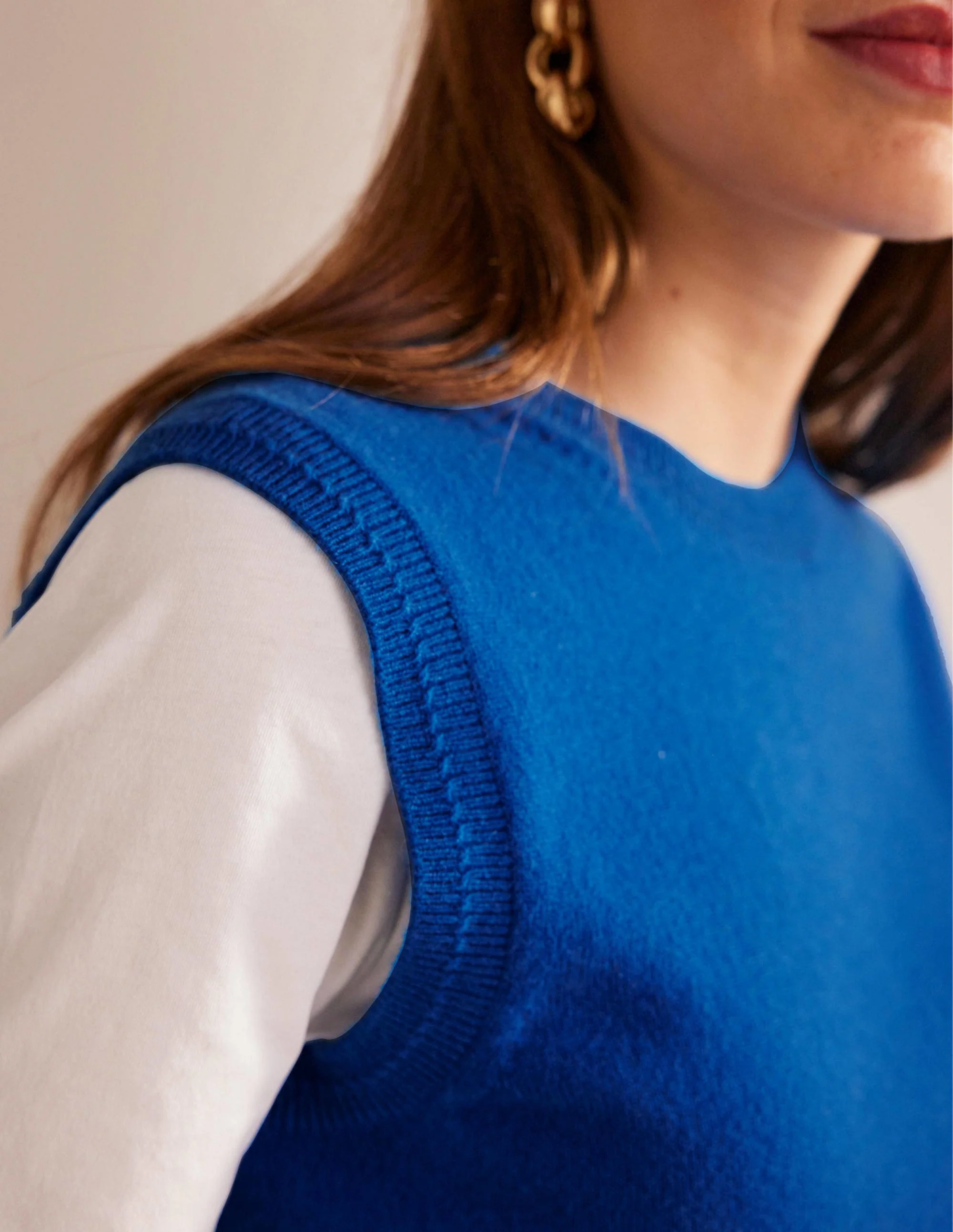Eva Cashmere Vest-Cyan - Image 2