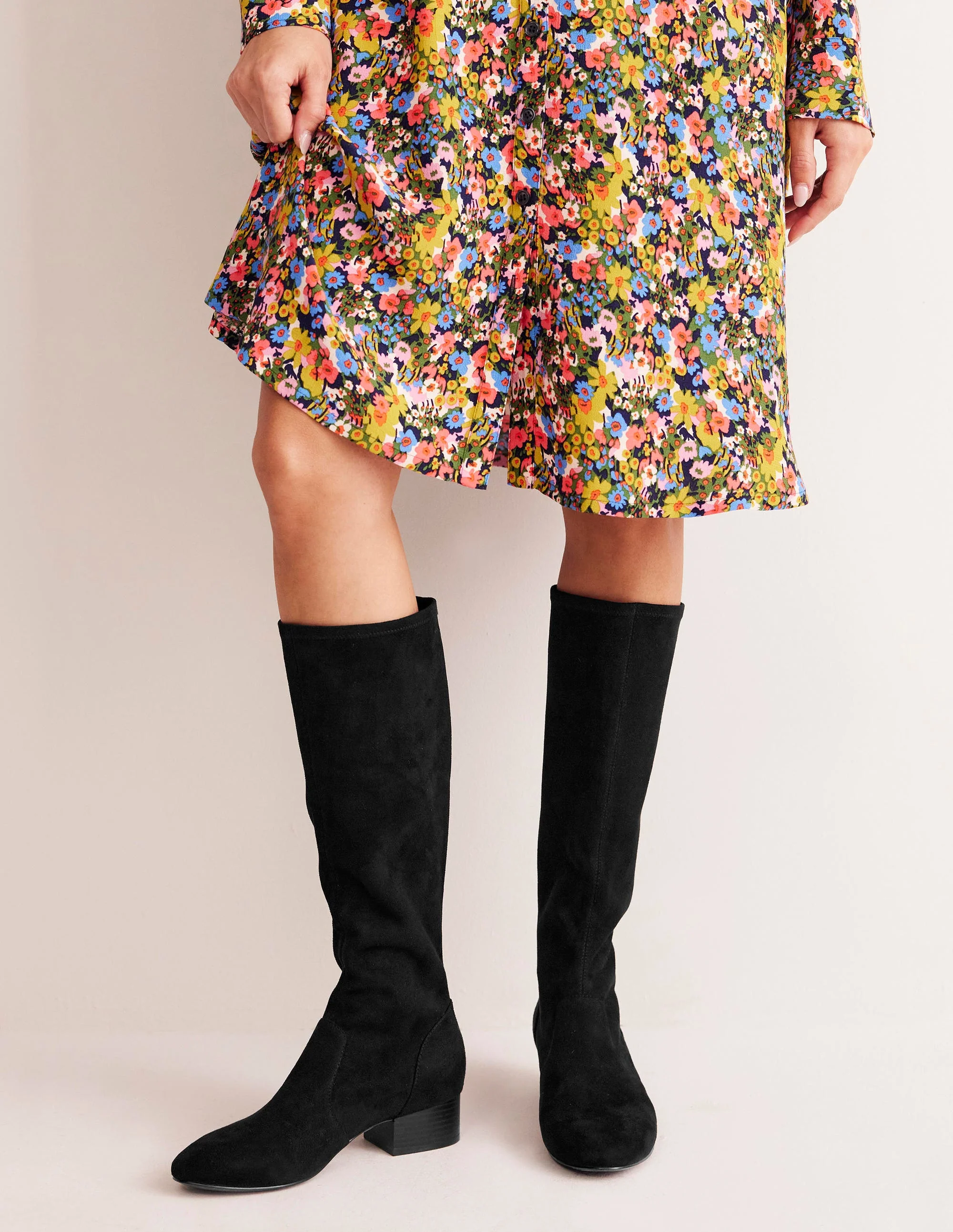 Flat Stretch Knee Boot-Black - Image 2