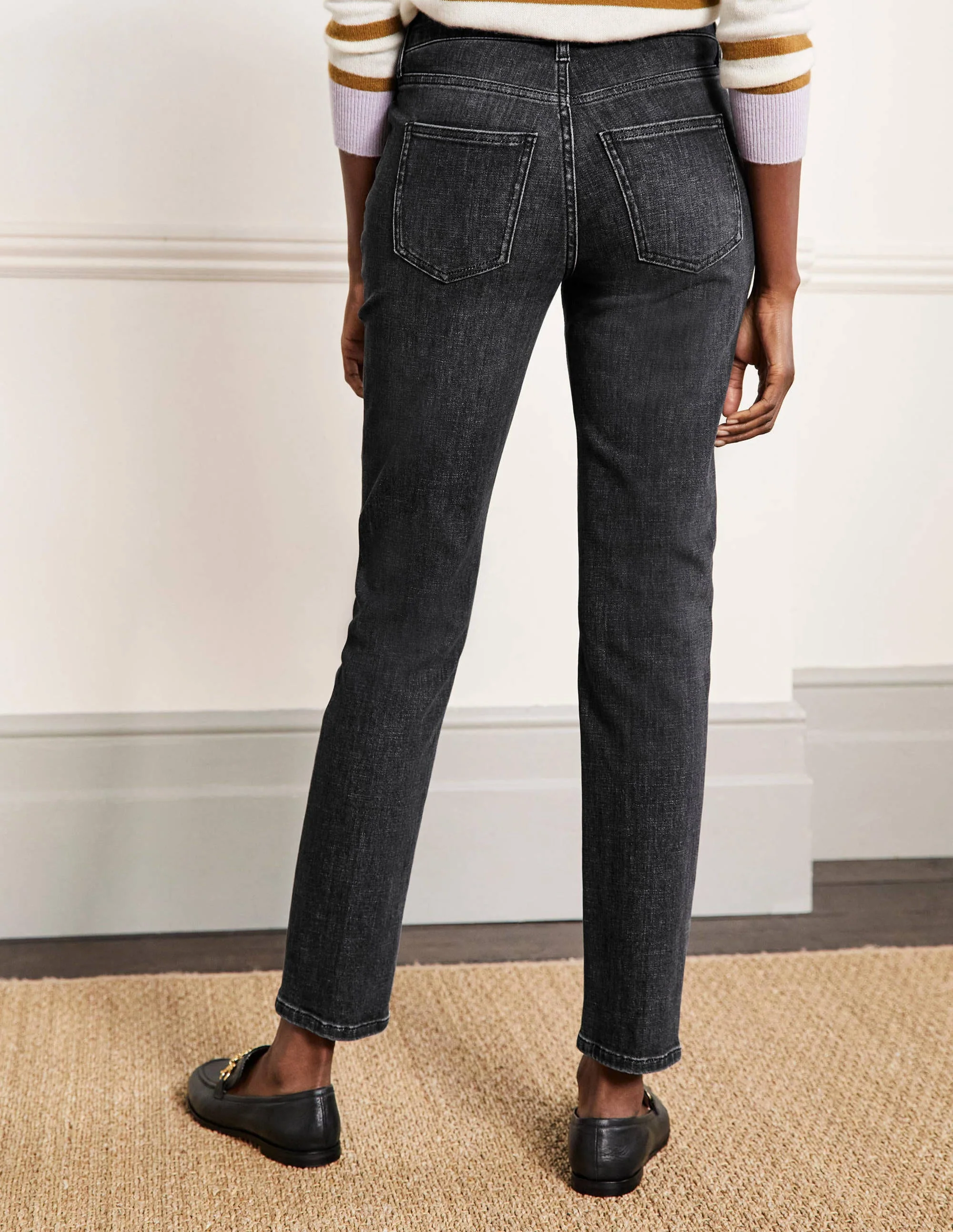 Girlfriend Jeans-Authentic Grey - Image 3