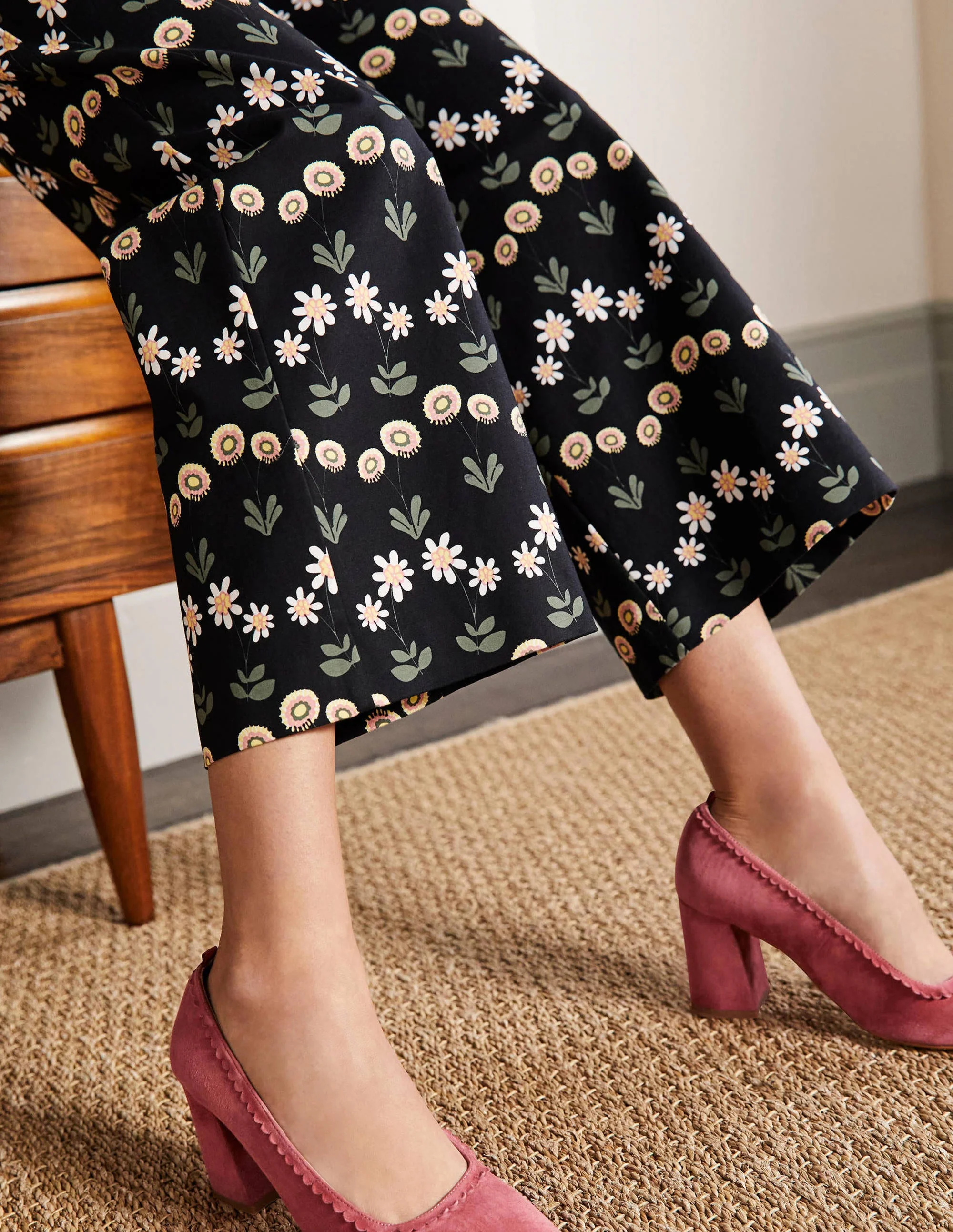 High Waisted Richmond Pants-Black, Delicate Daisy - Image 2