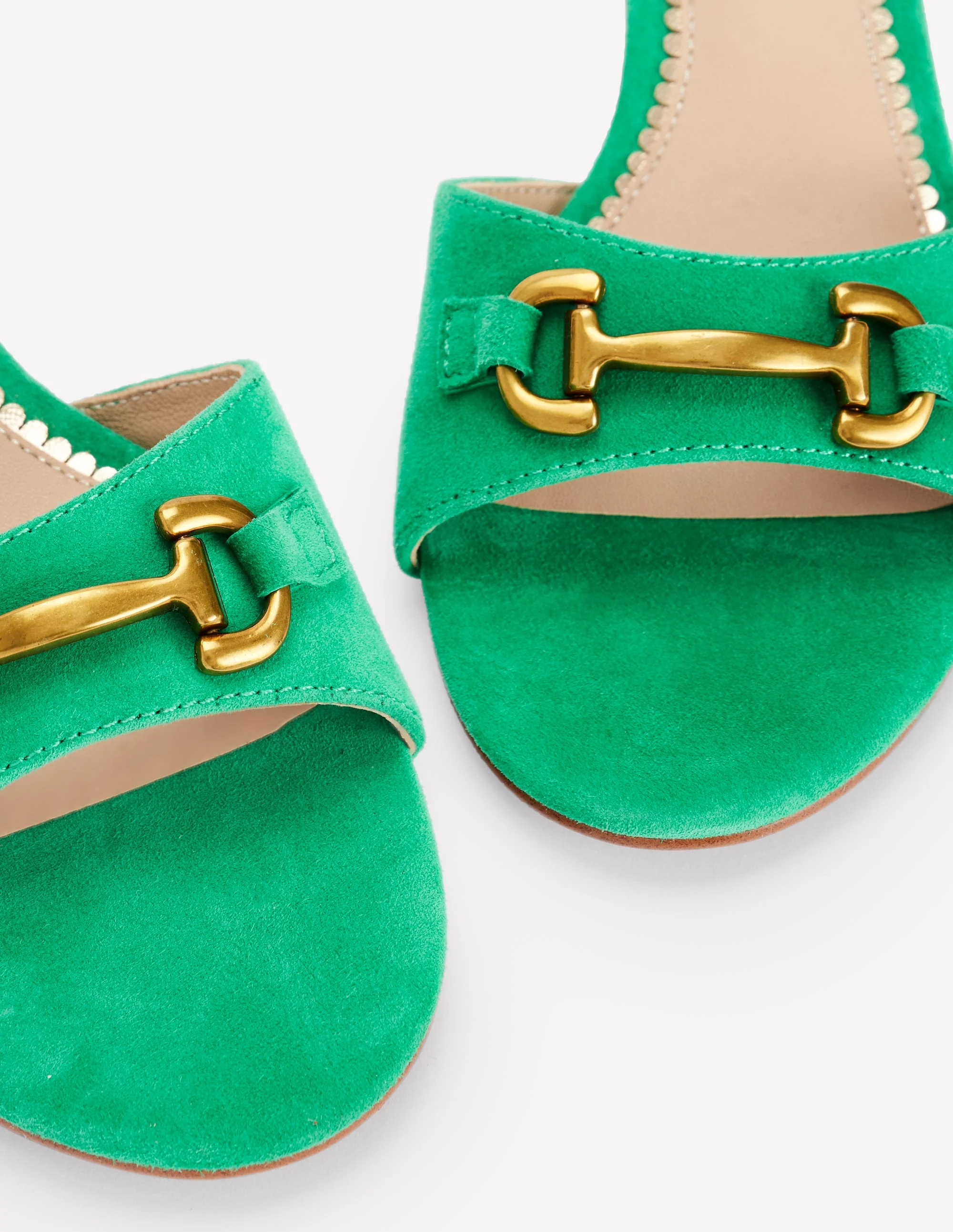 Iris Snaffle Block Heel Sandal-Rich Emerald - Image 4