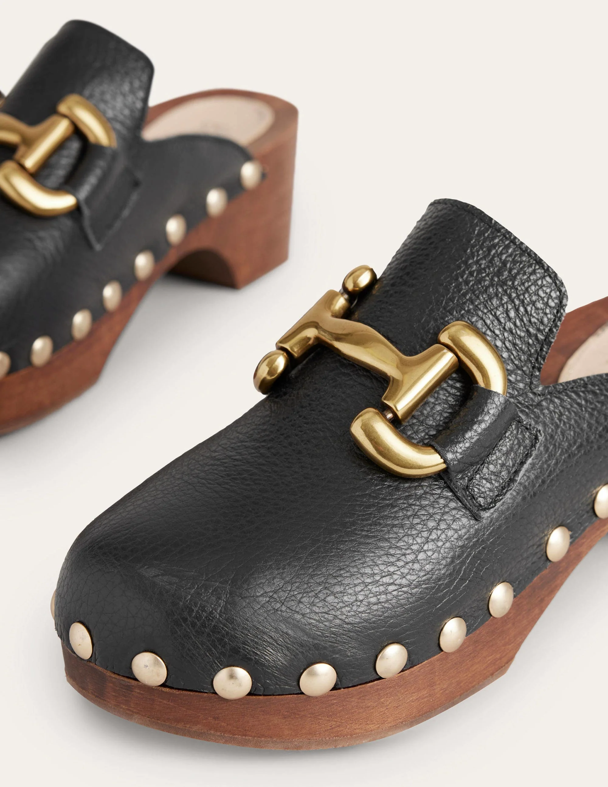 Iris Snaffle Heeled Clogs-Black Tumbled Leather - Image 4