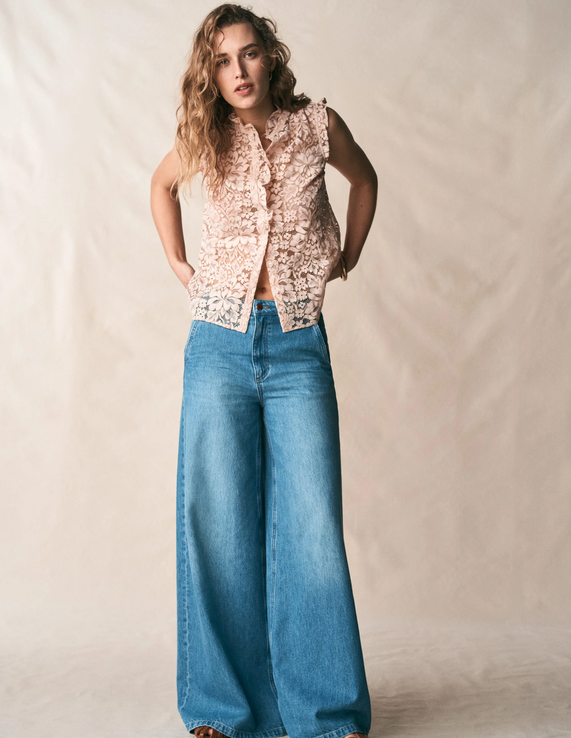 Isabel Sleeveless Lace Top-Pale Pink - Image 5