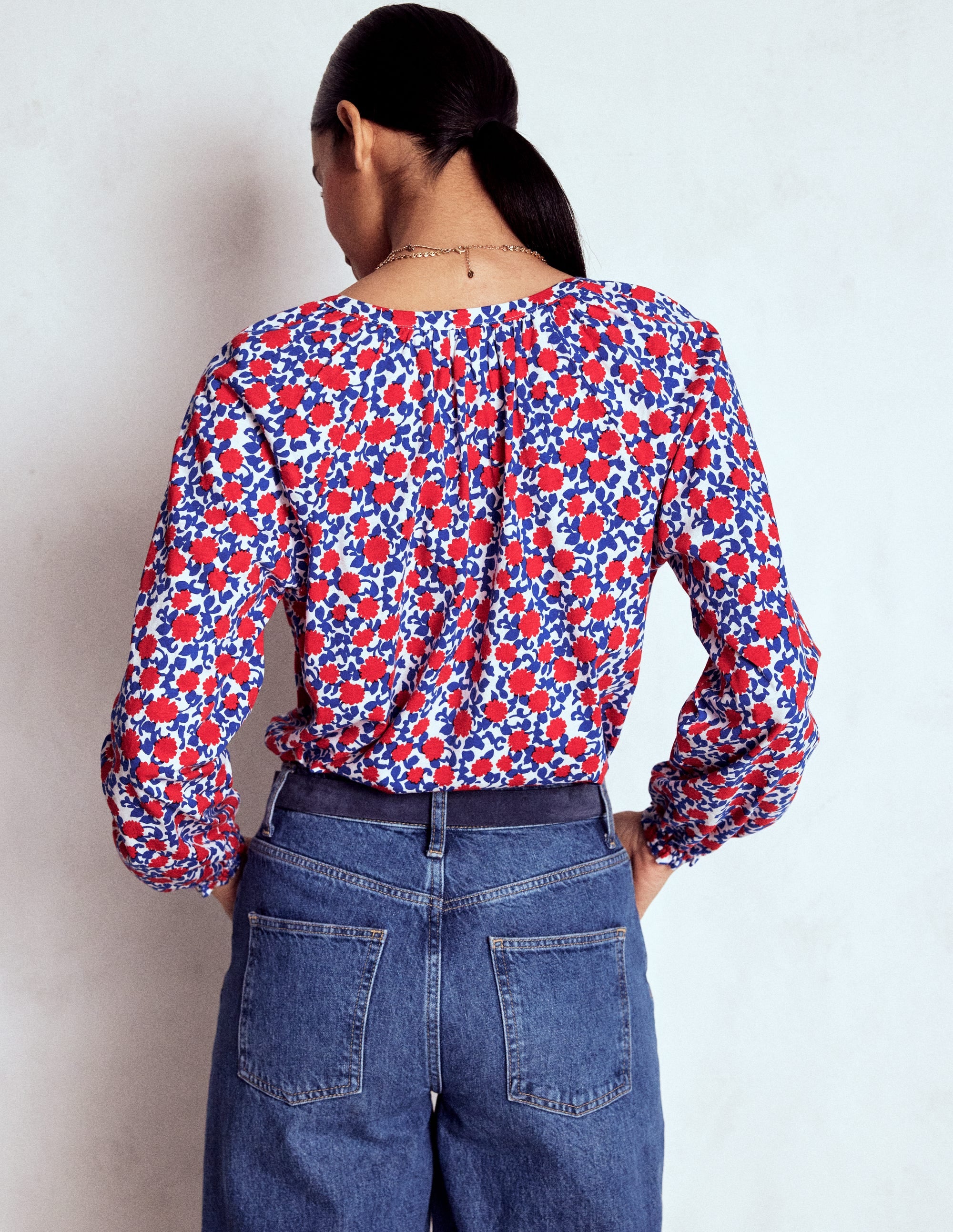 Isla Long Sleeve Jersey Shirt-Poppy Red, Floweret Vine - Image 3