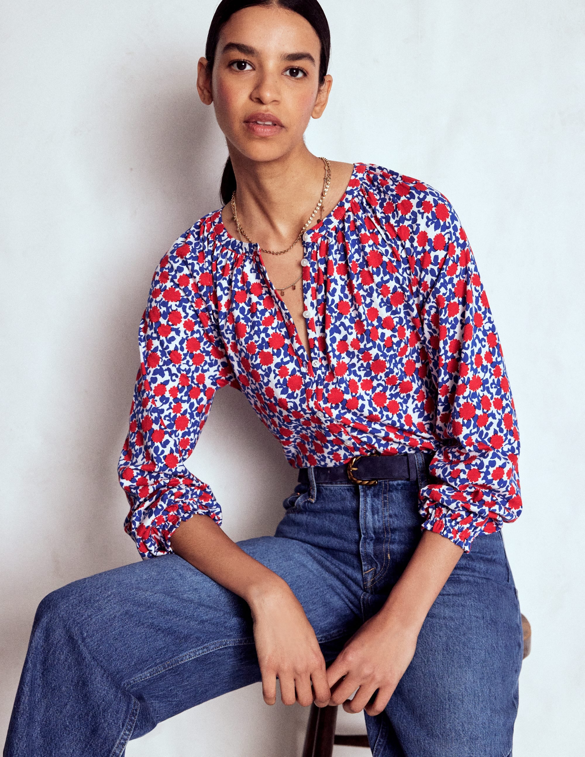 Isla Long Sleeve Jersey Shirt-Poppy Red, Floweret Vine - Image 4