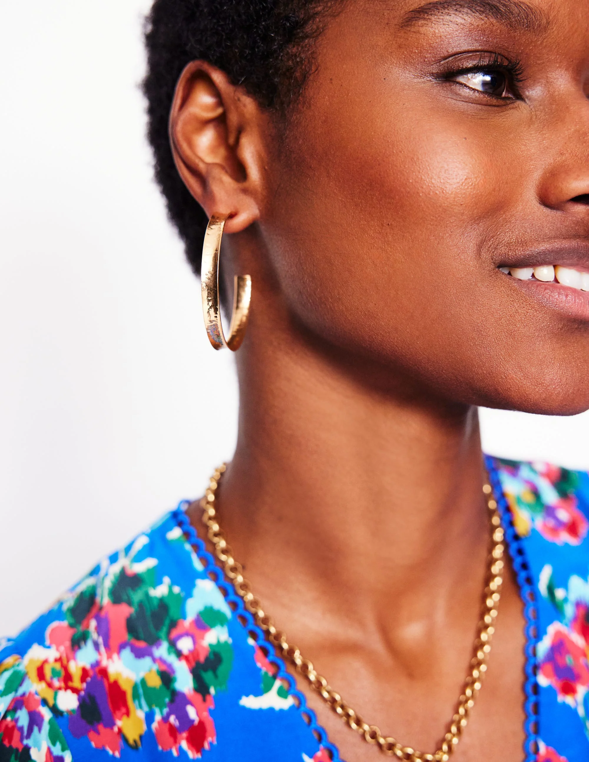 Large Hammered Hoop Earrings-Gold Colour - Image 2