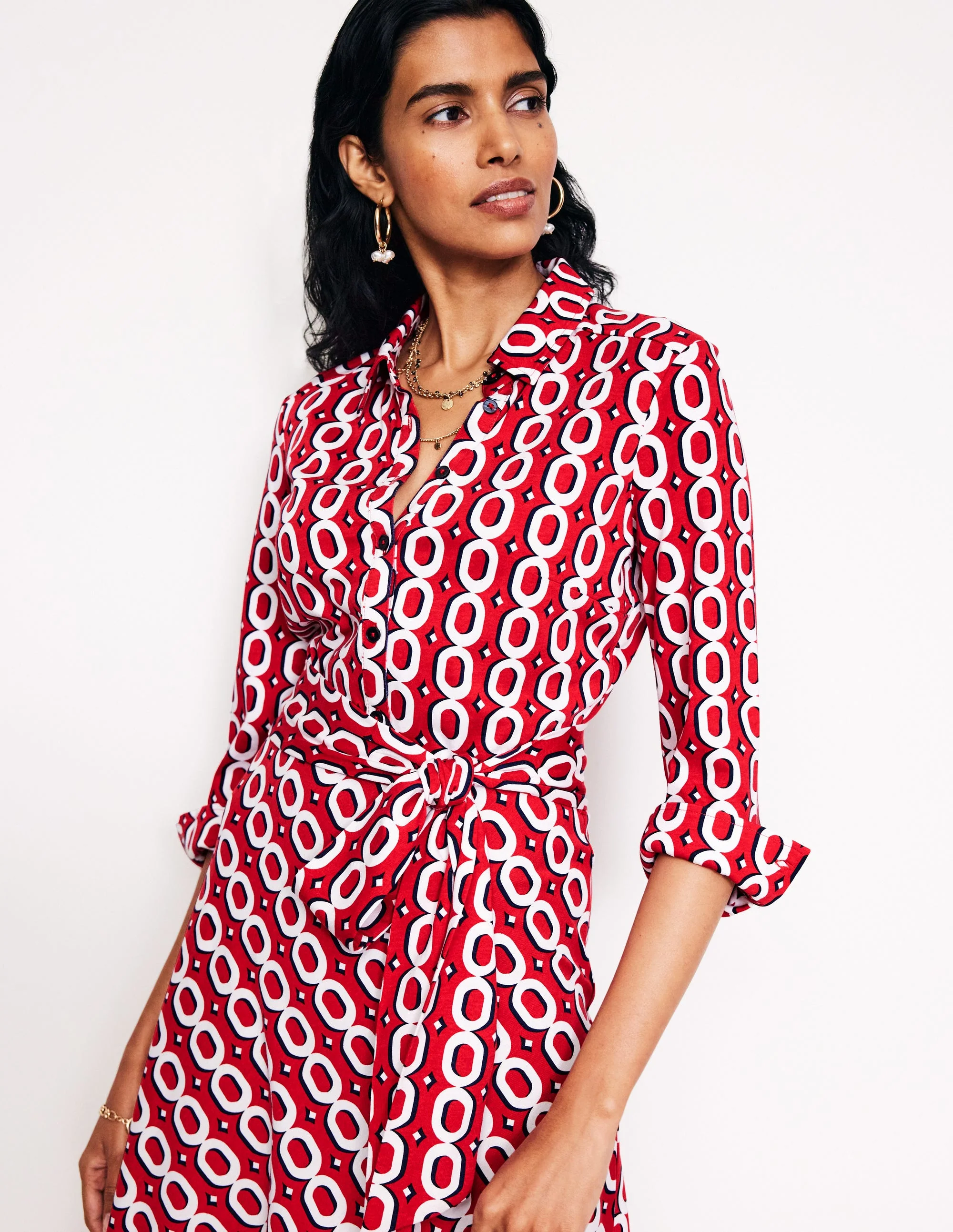 Laura Jersey Midi Shirt Dress-Post Box Red, Chain - Image 4